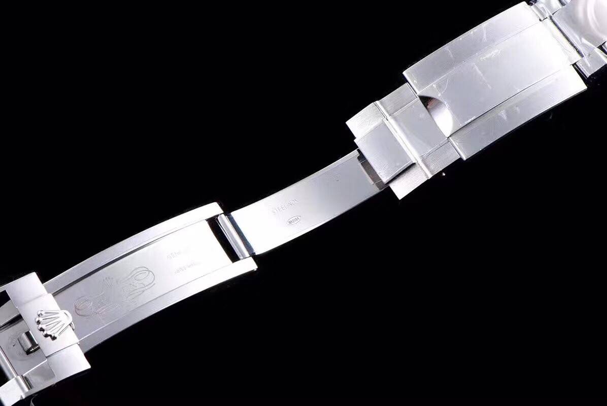 R01ex YM Yacht Series Men