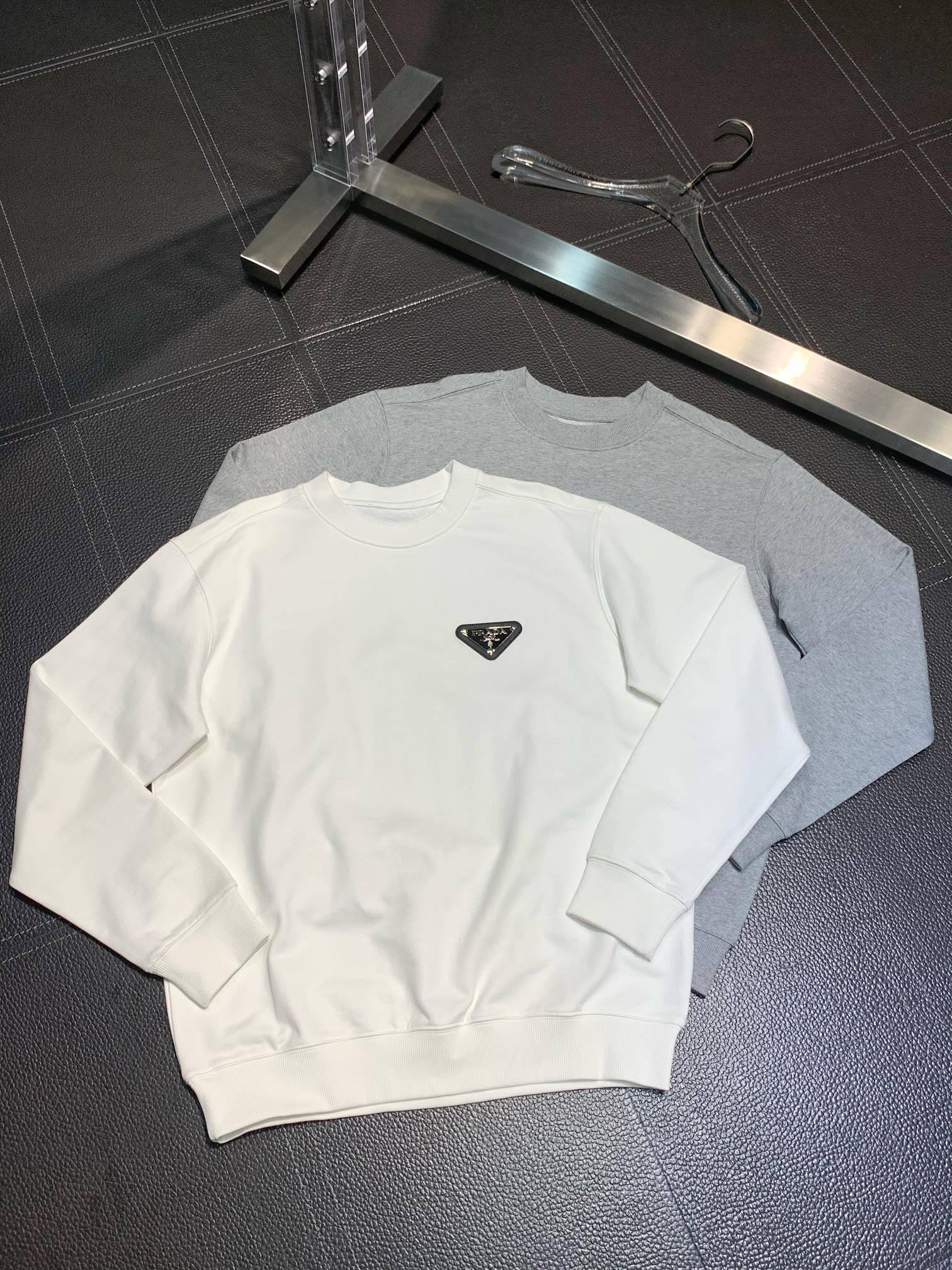 Pra*a casual sweatshirt