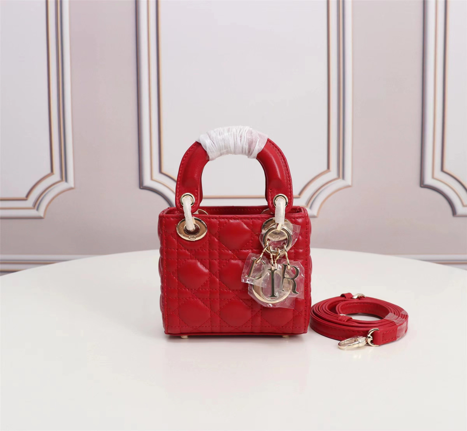 Lady D10r Micro Bag
