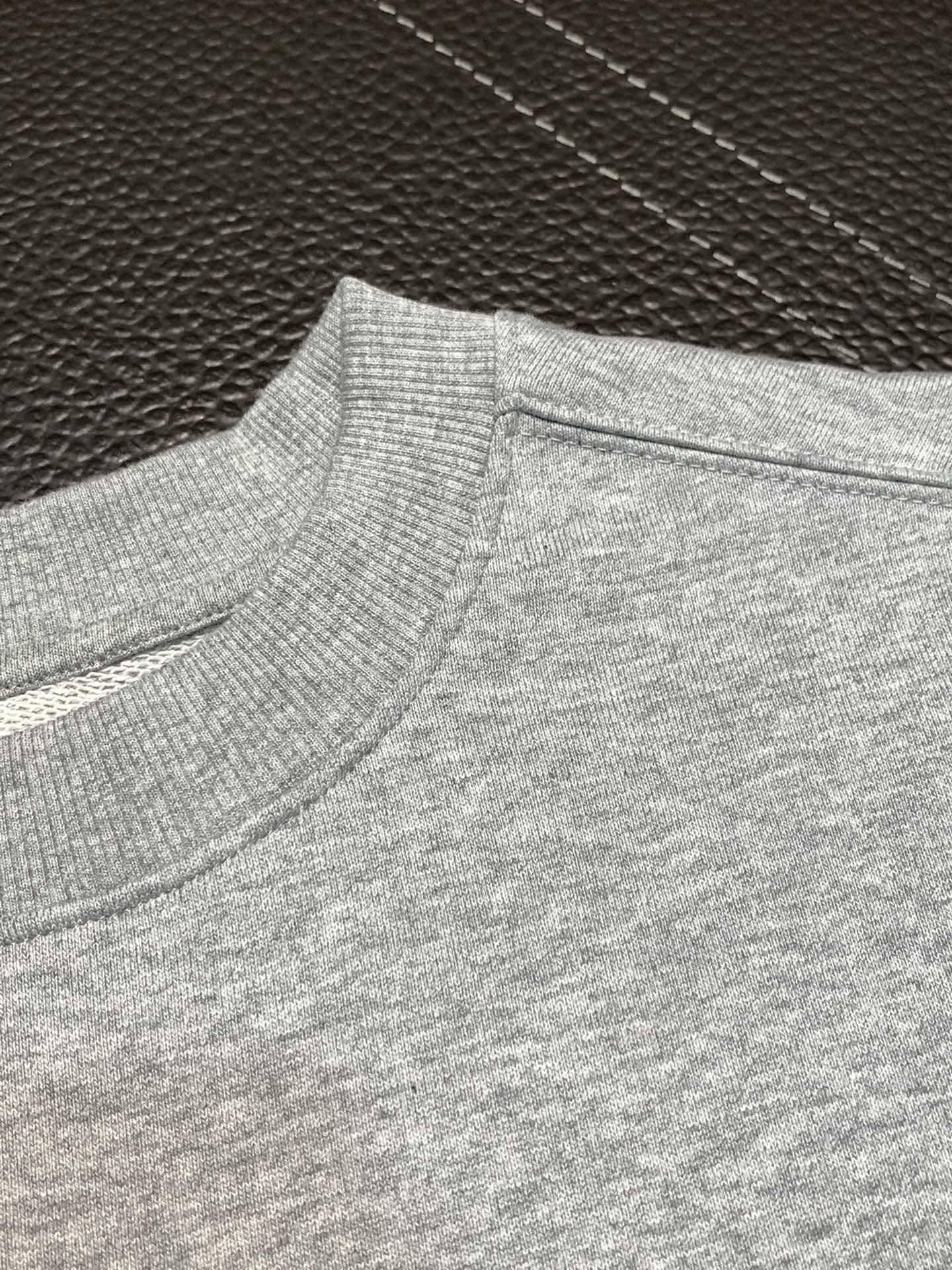 Pra*a casual sweatshirt