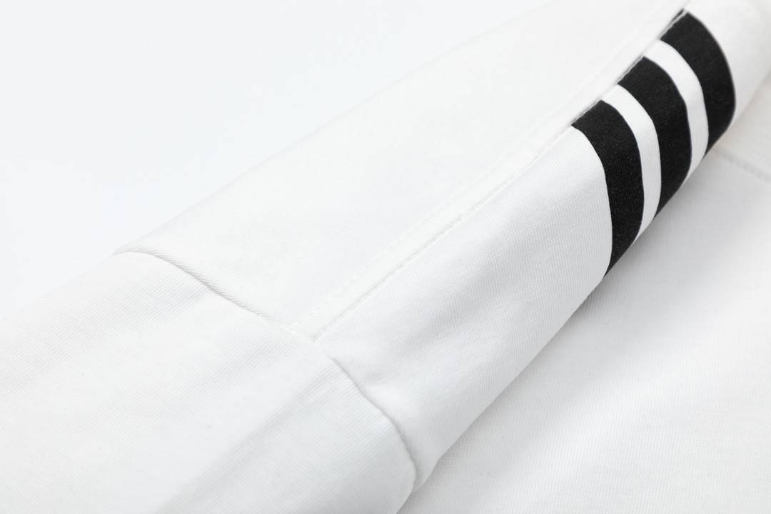 Gvc*1  23SS double G vertical stripe foam printed t-shirt