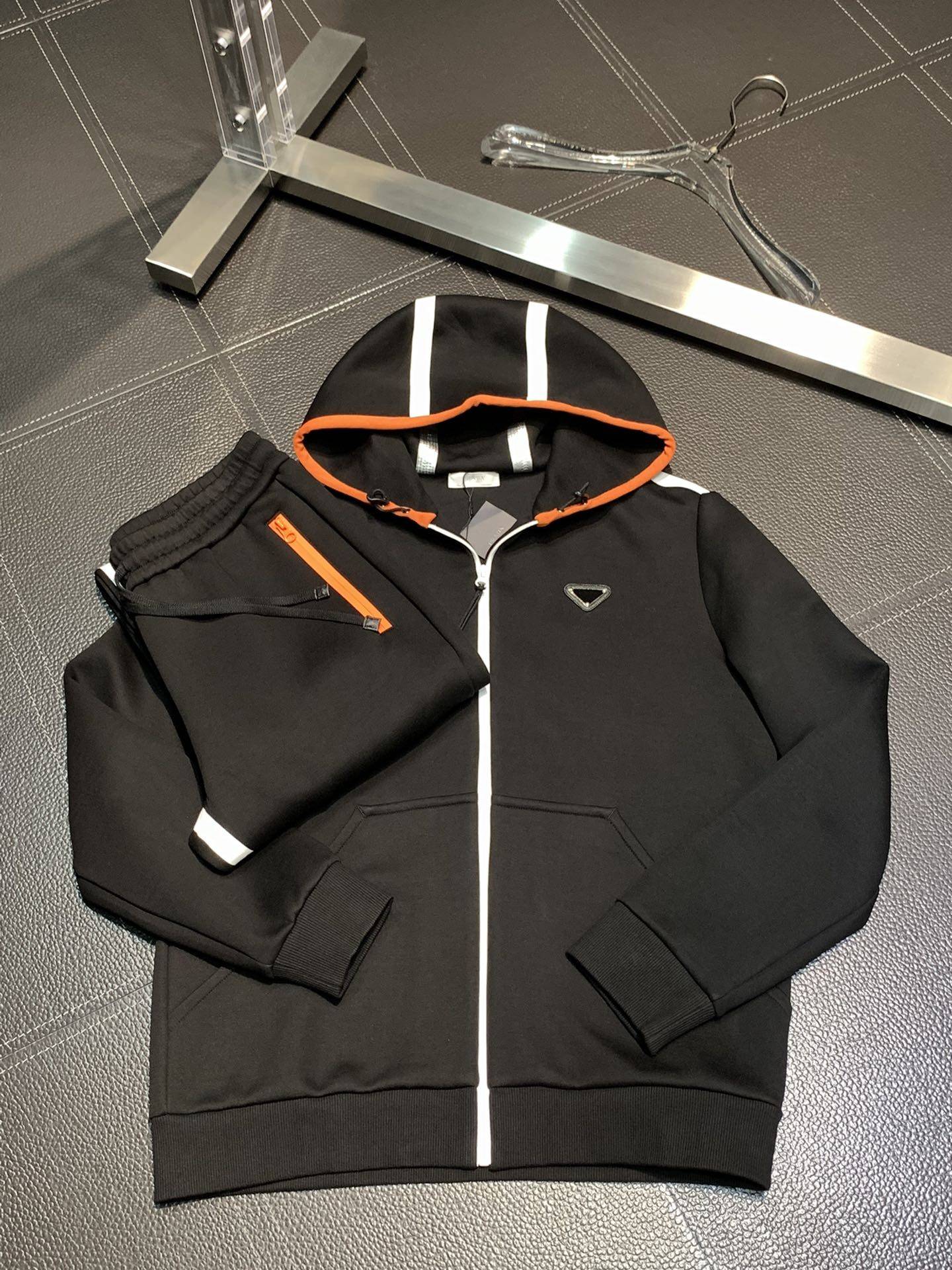 Pra*a jacket trouser suit