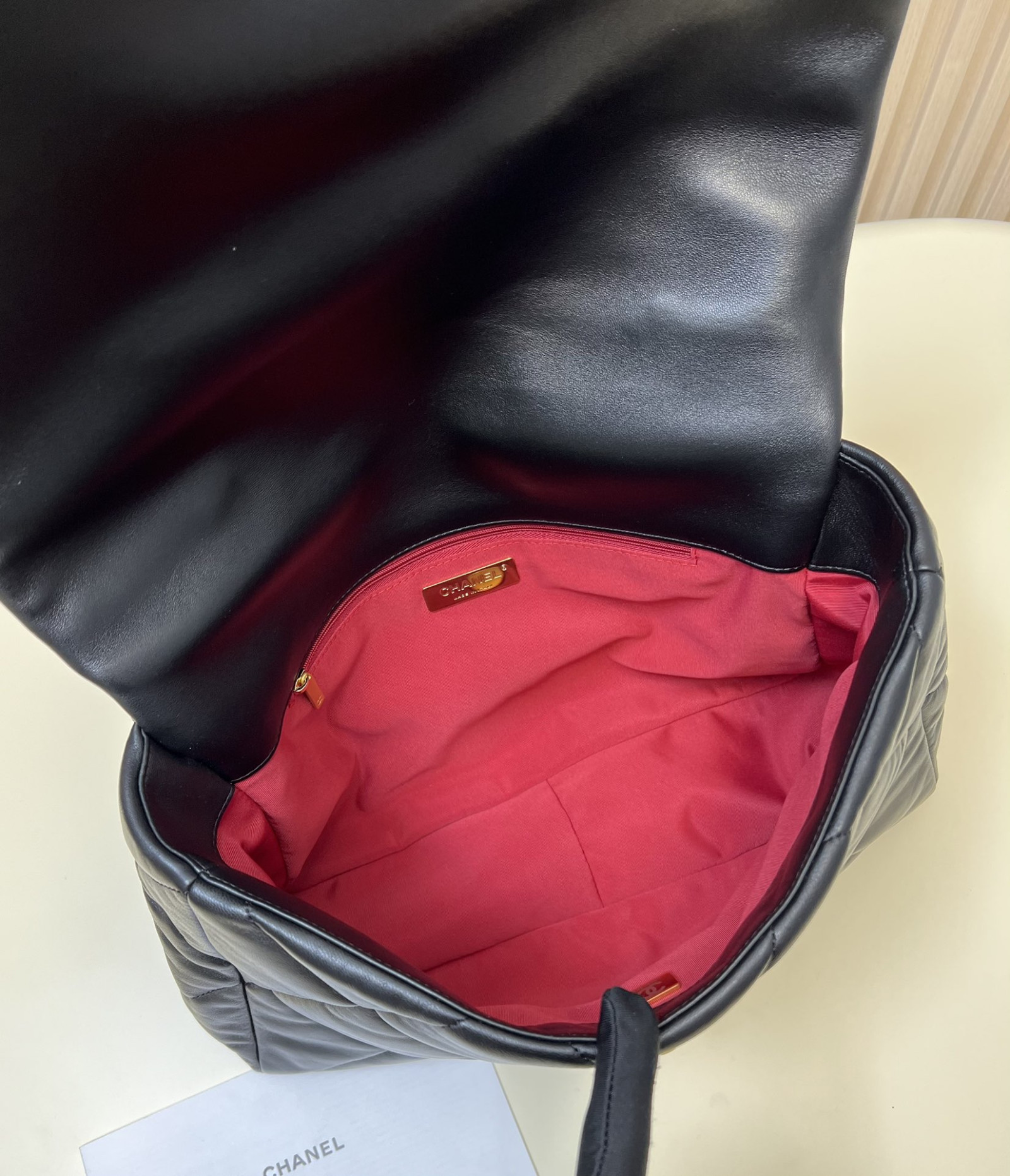 Chanle 19 Large Handbag