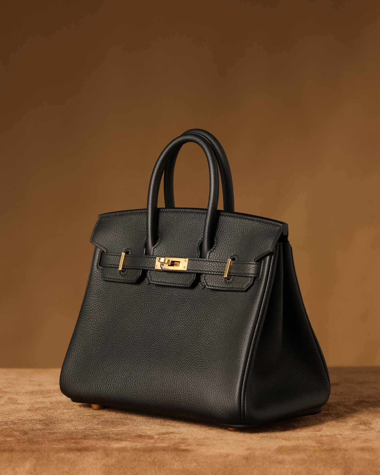 H**me5 Birkin 25cm black gold buckle Size: 20 X 25 X 13CM