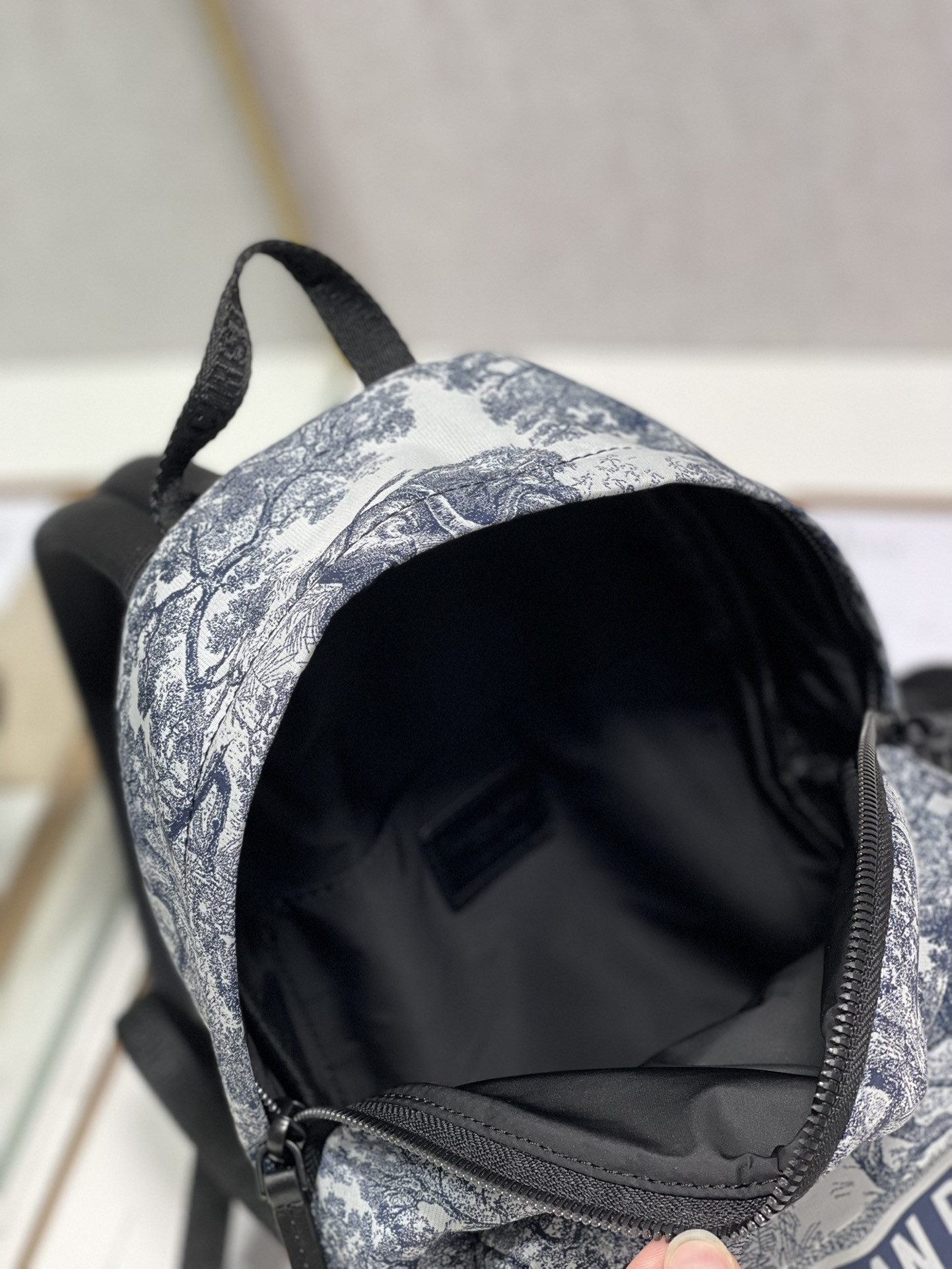 D10r Backpack