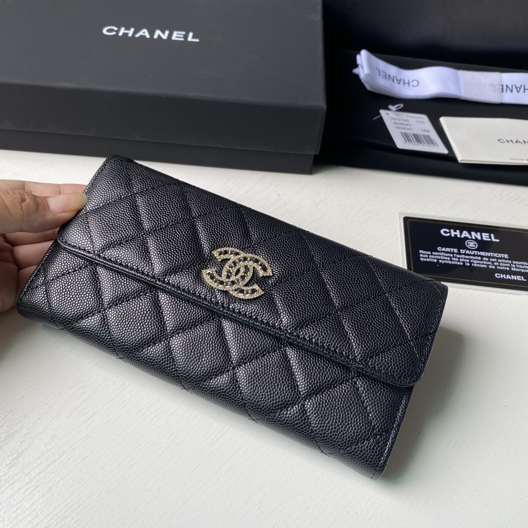 Chanle Flap Wallet