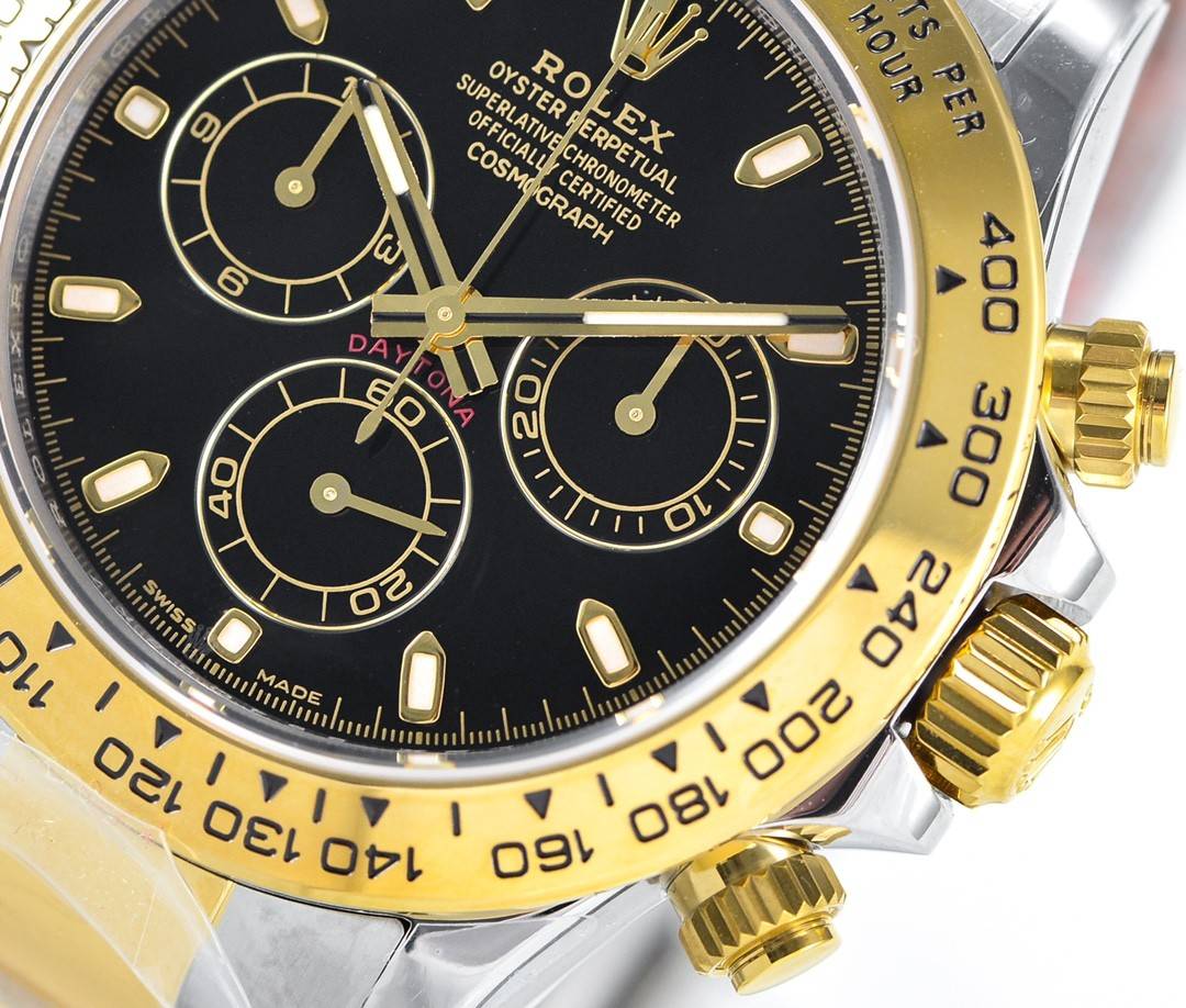 R01ex Trithong had his own Cal.4130