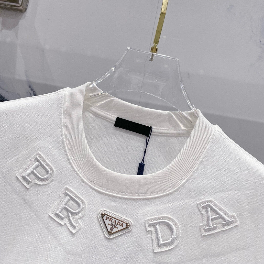 Triangle Pattern 3D Embroidery T Shirt