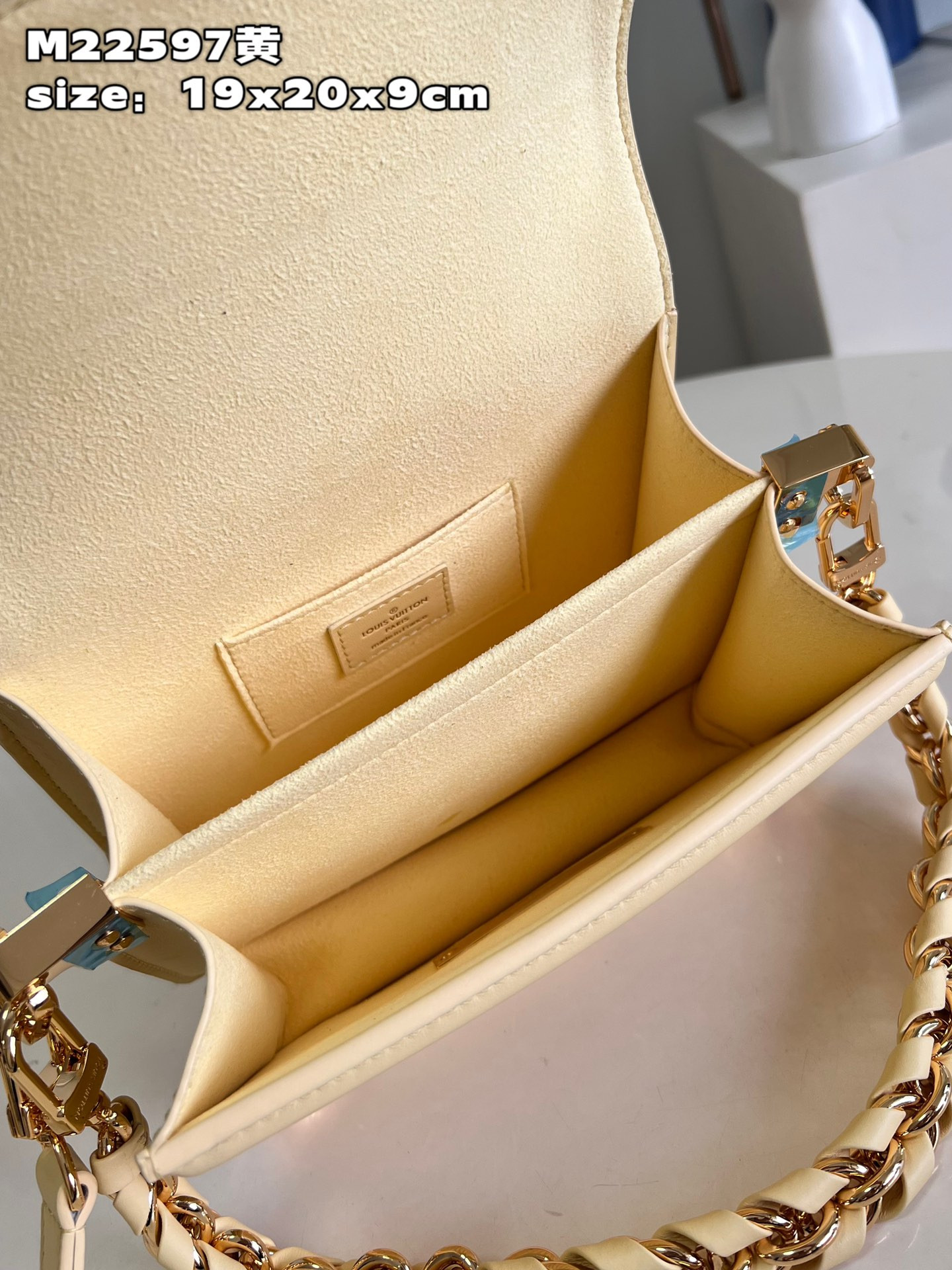 L0vis Vvtt0n Dauphine Bag