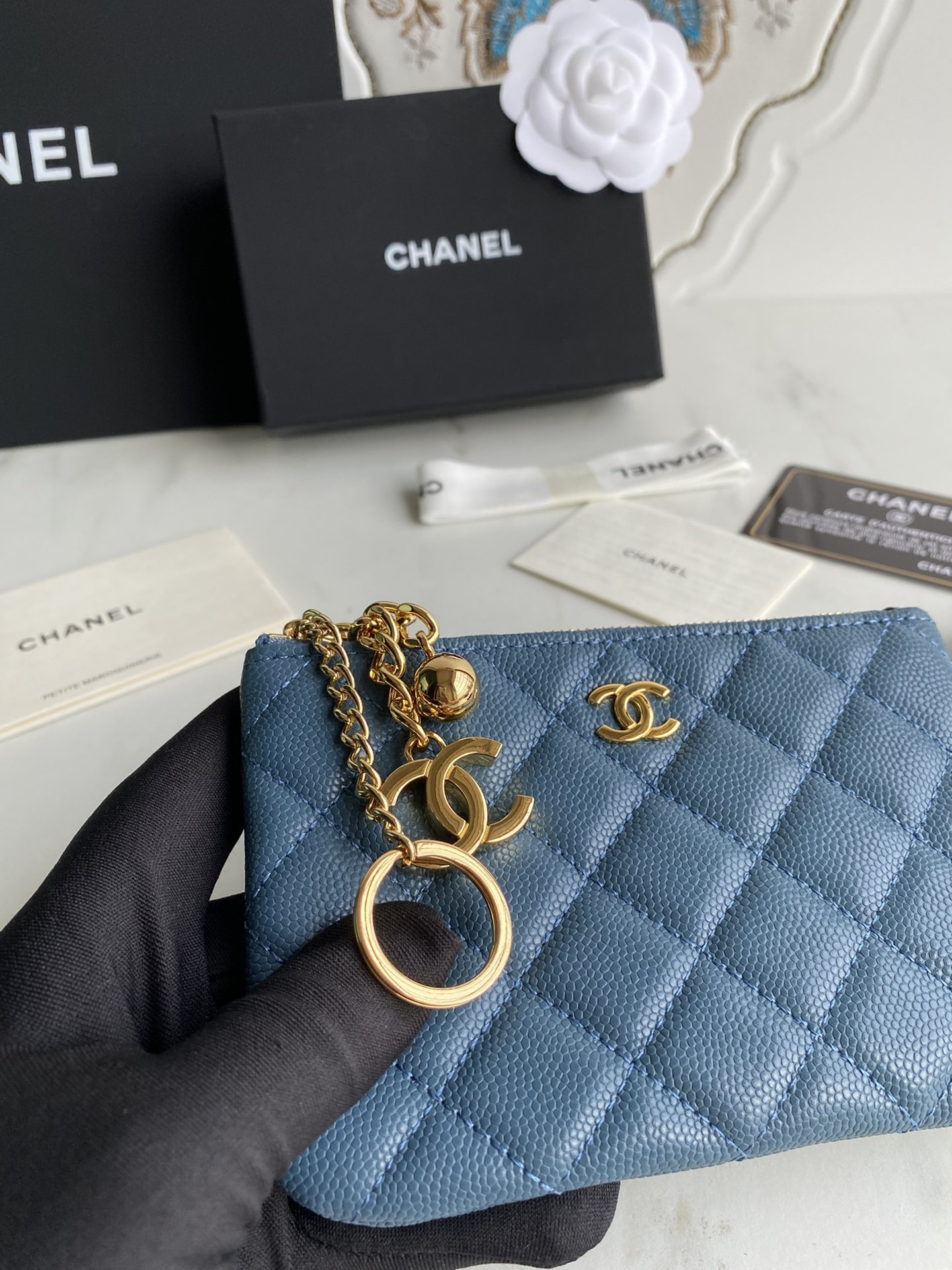 Chanle Zipped Wallet