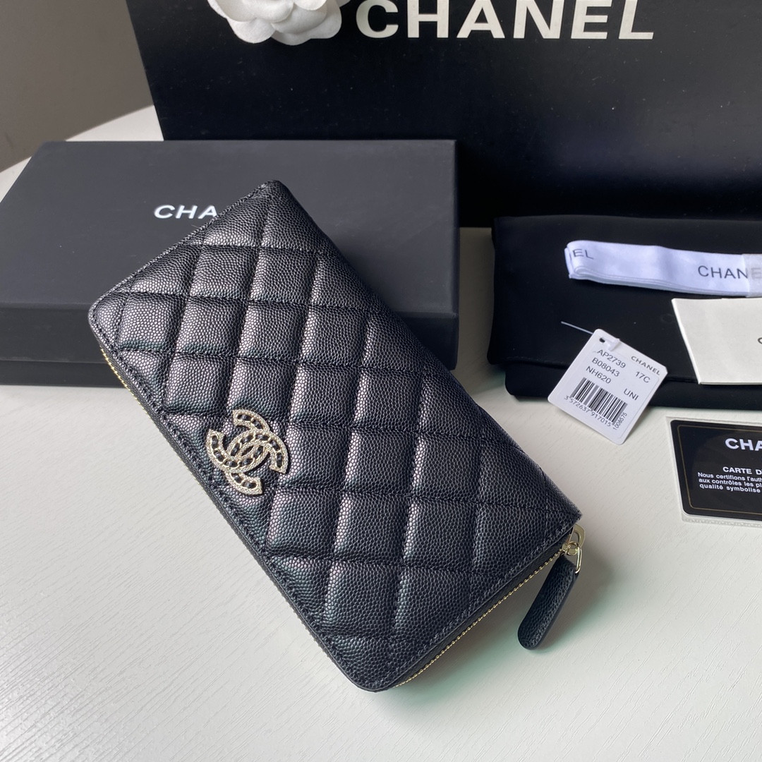 Chanle Zipped Wallet