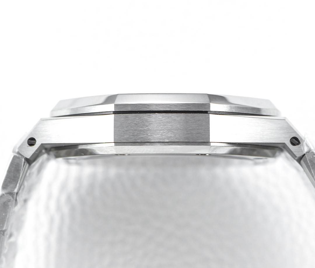 Audemars P1g*et Royal Oak 15500 Series Men