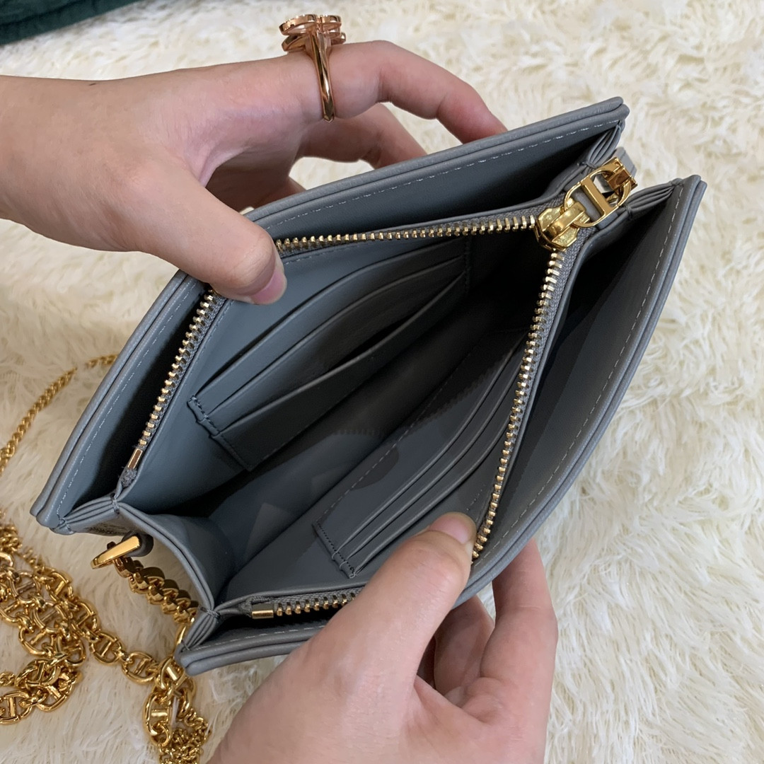 D10r Caro Zipped Pouch With Chain