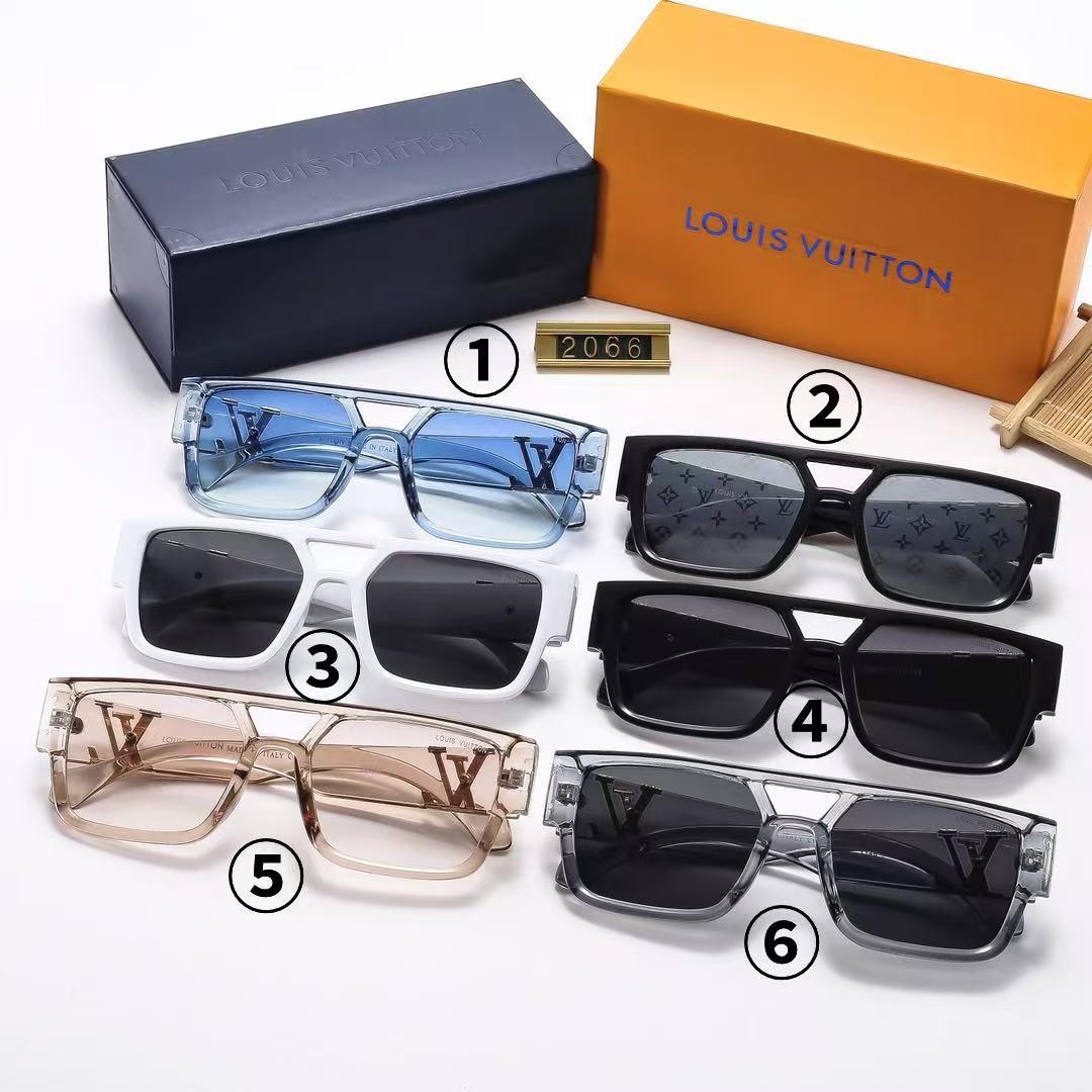 L0vis Vvtt0n Sung lasses