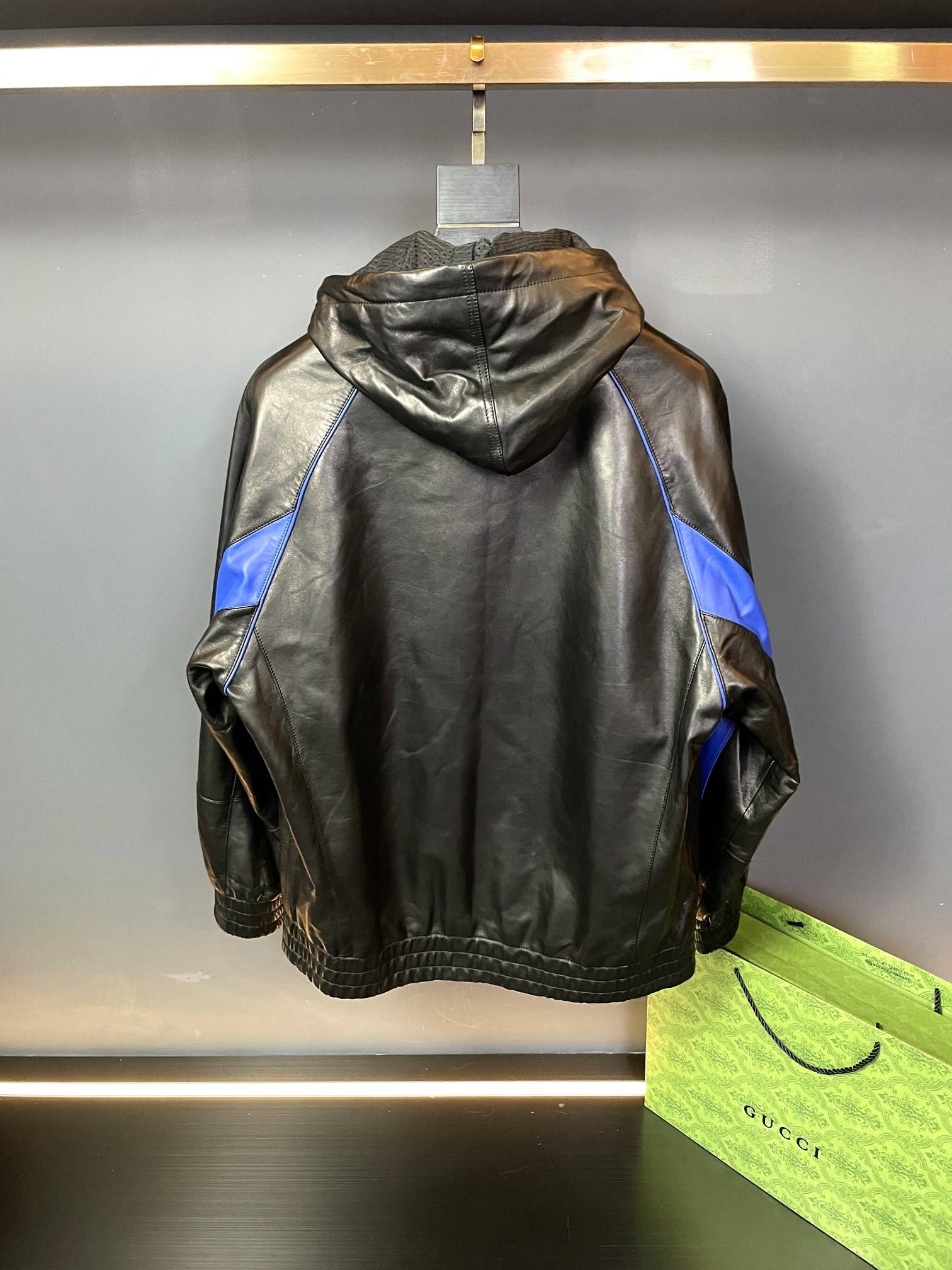 Ba1en*iaga 2023 Hooded Leather Jacket