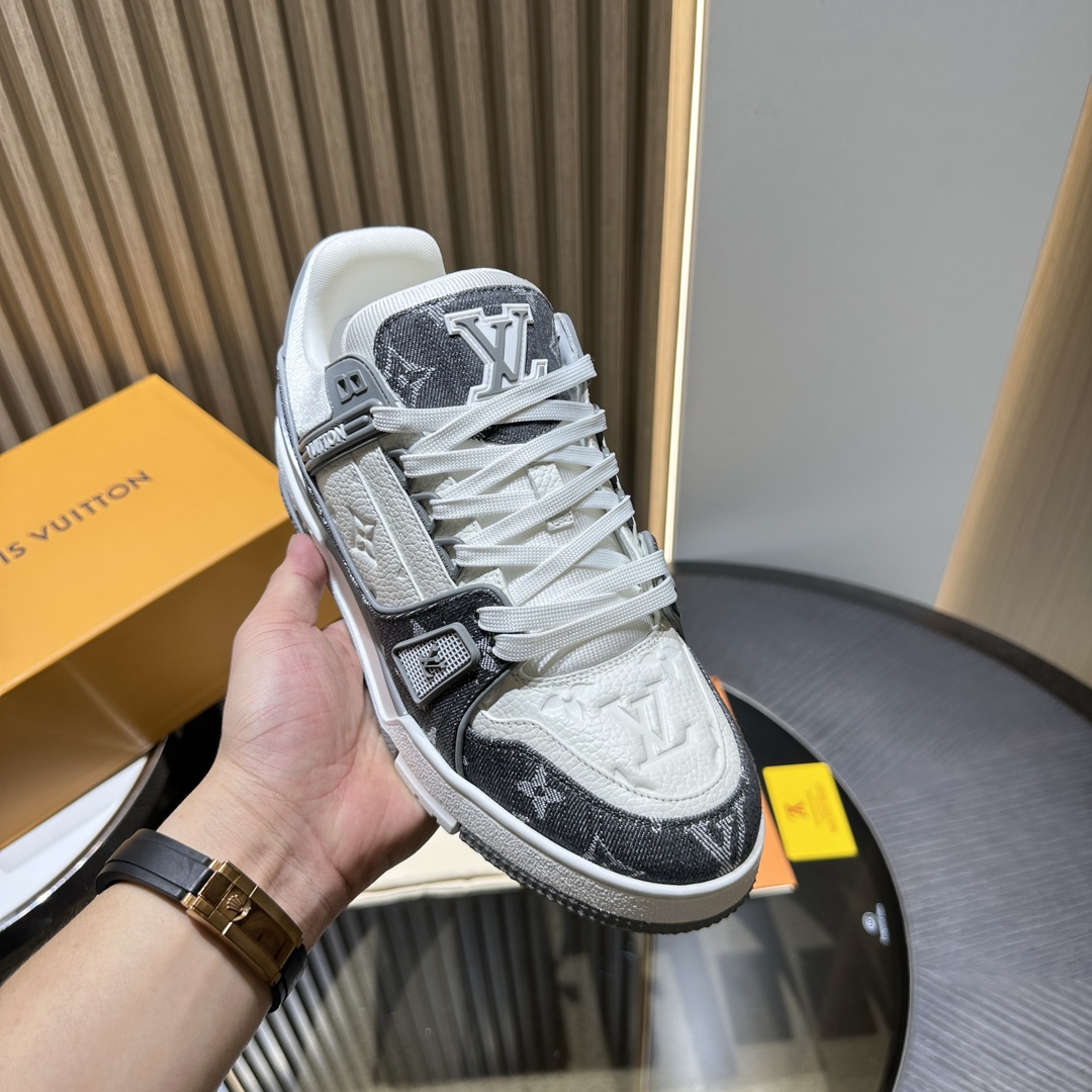 L*V TRAINER Sneakers 1ADF5C