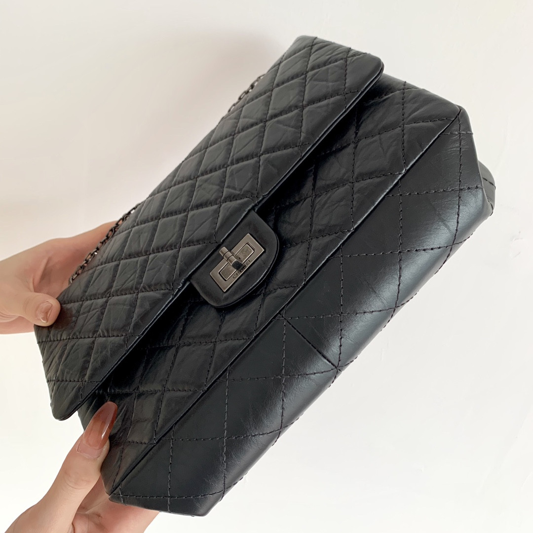 Chanle Reissue 2.55 Handbag