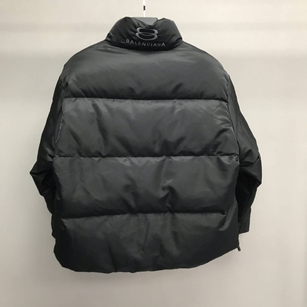 Ba1en*iaga down jacket