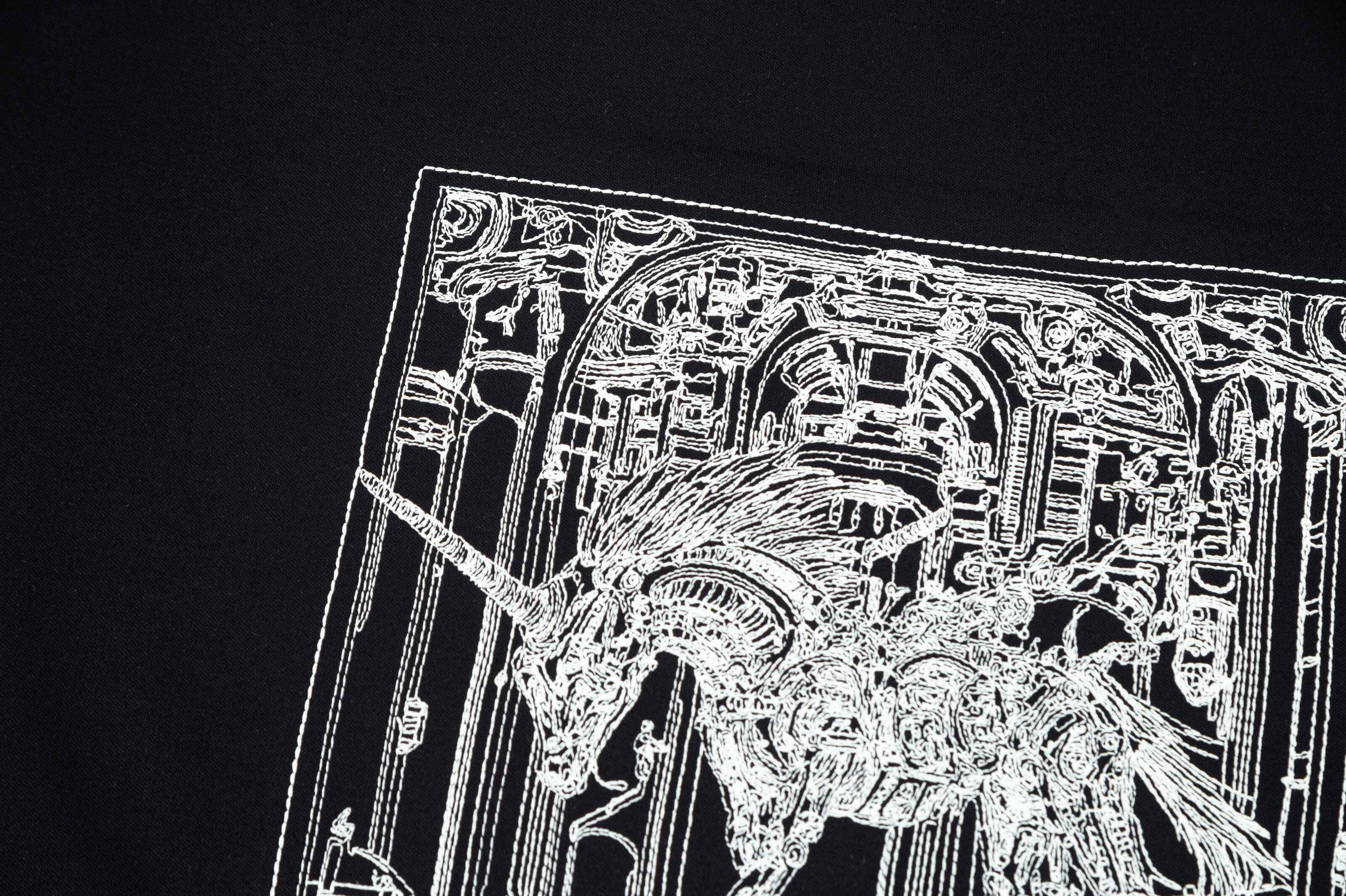 Exquisite Horse Embroidered T-Shirt