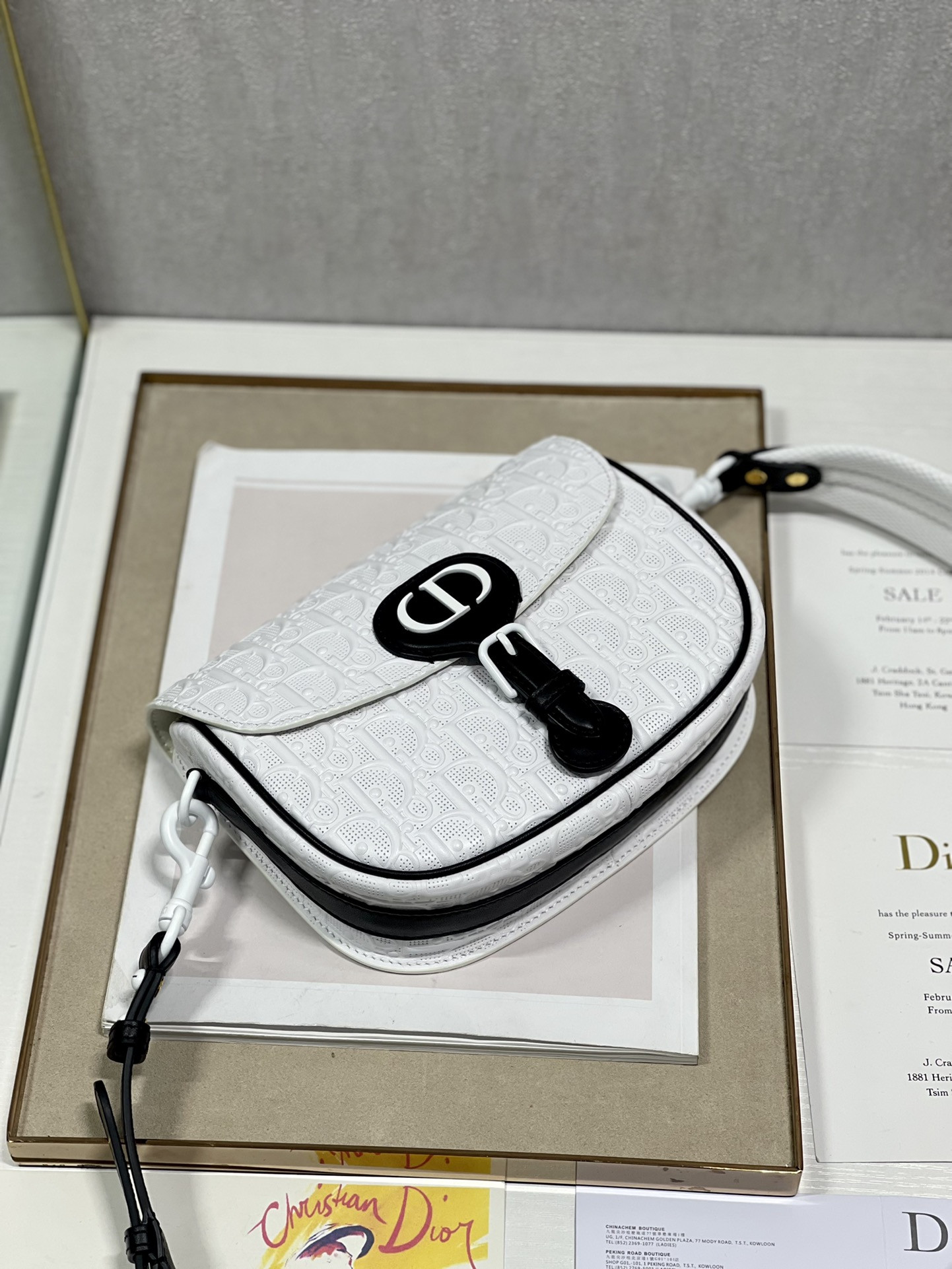 Medium D10r Bobby Bag