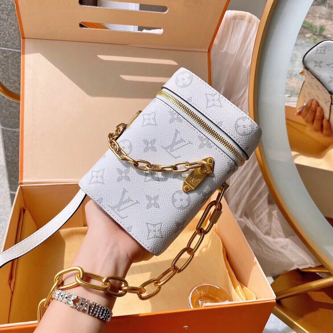 L0vis Vvtt0n Phone Box Bag