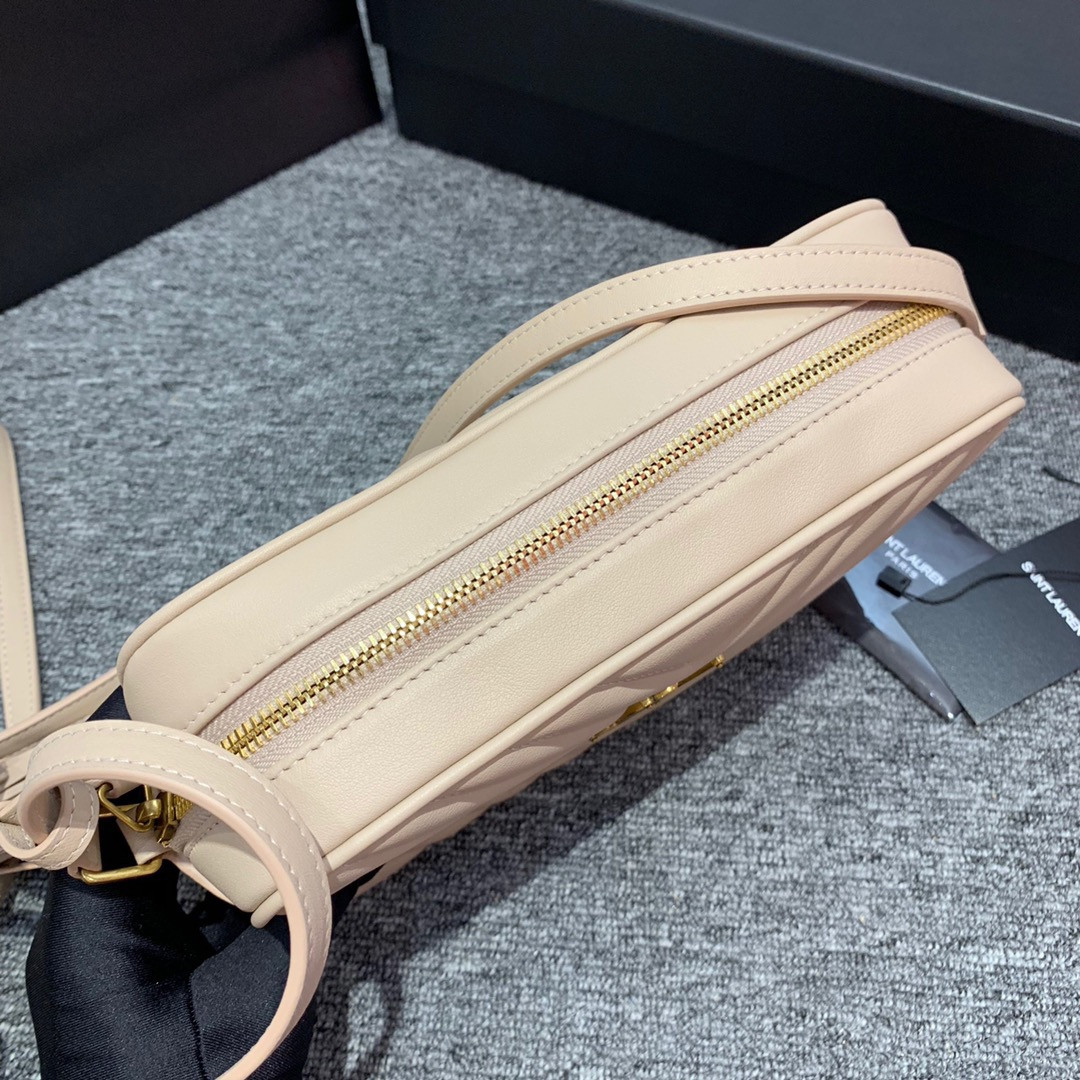 Y51 Lou Camera Bag