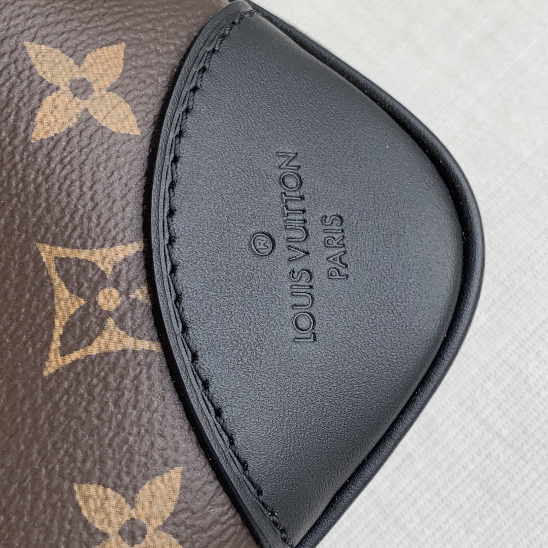 L0vis Vvtt0n Odéon Bag