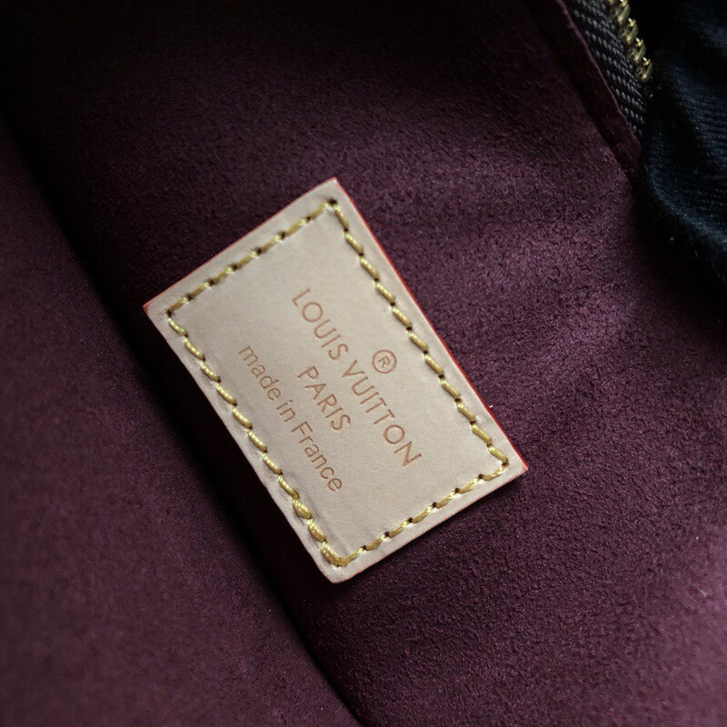 L0vis Vvtt0n Flower Tote Bag