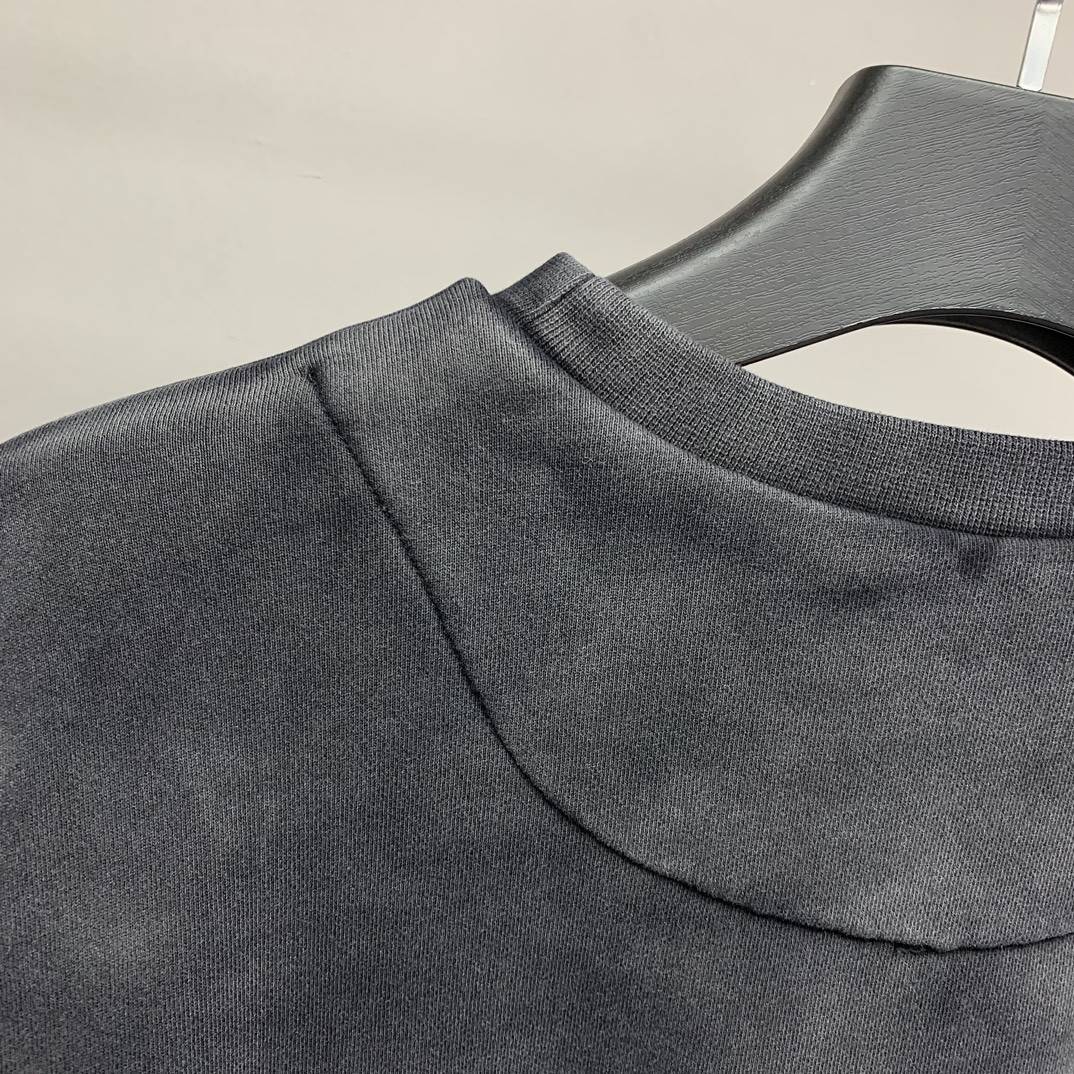 Ba1en*iaga embroidered sweatshirt