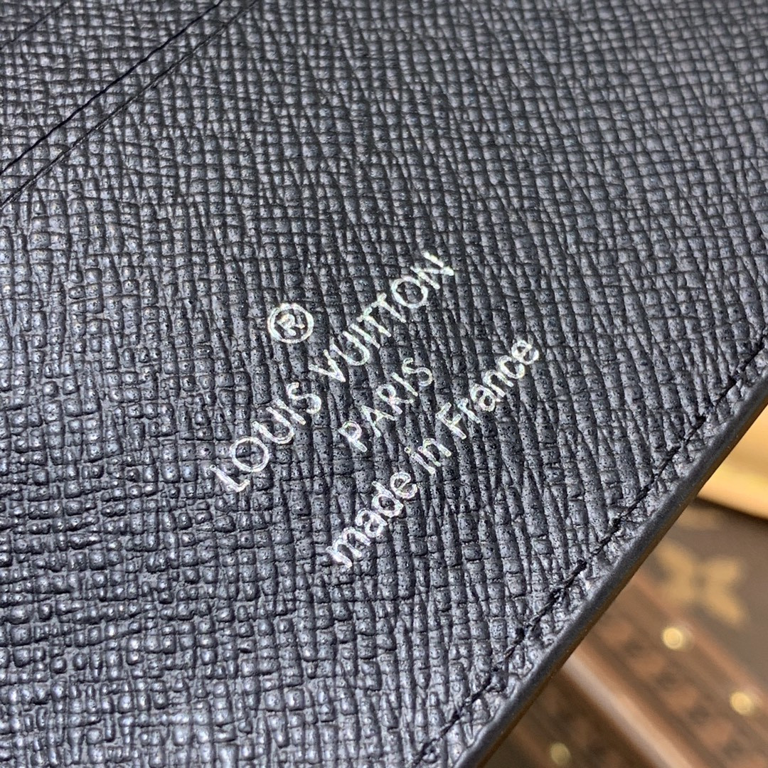 L0vis Vvtt0n Victorine Bag