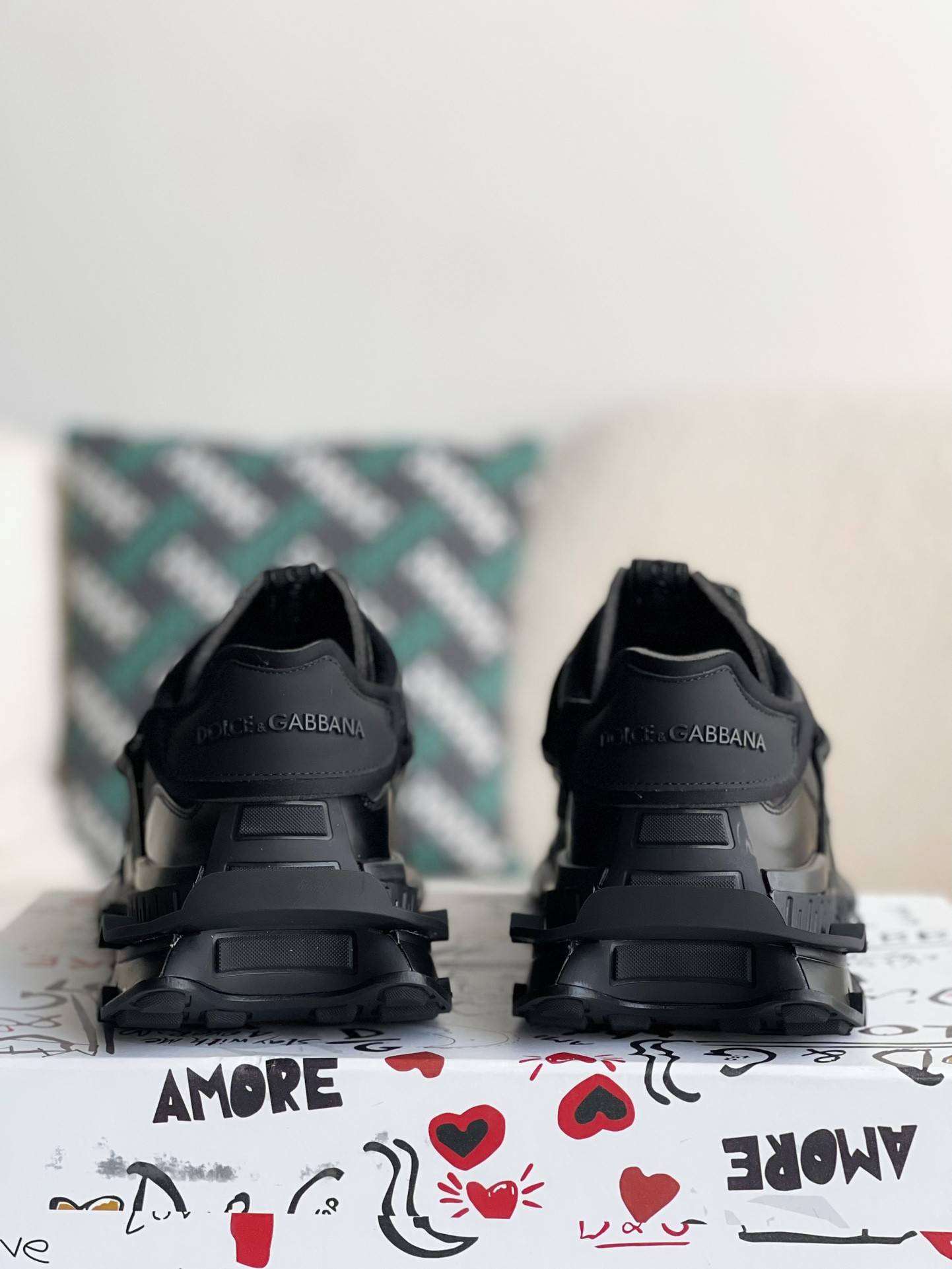 Dolce Gabbana Sneakers