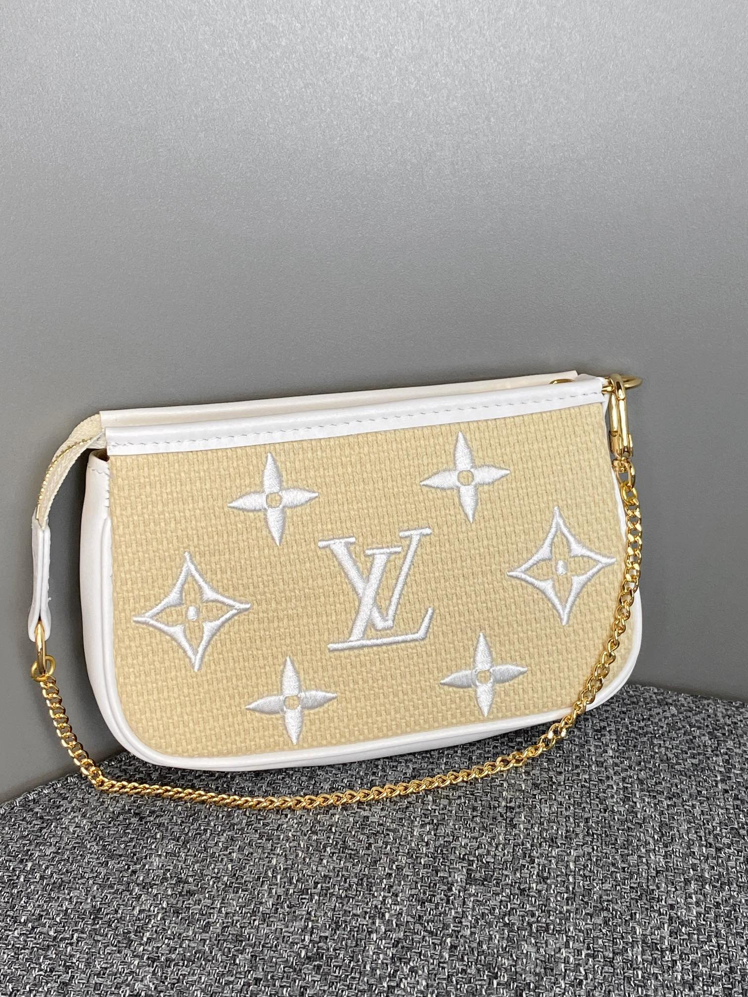 L0vis Vvtt0n Pochette Accessoires Metis Bag