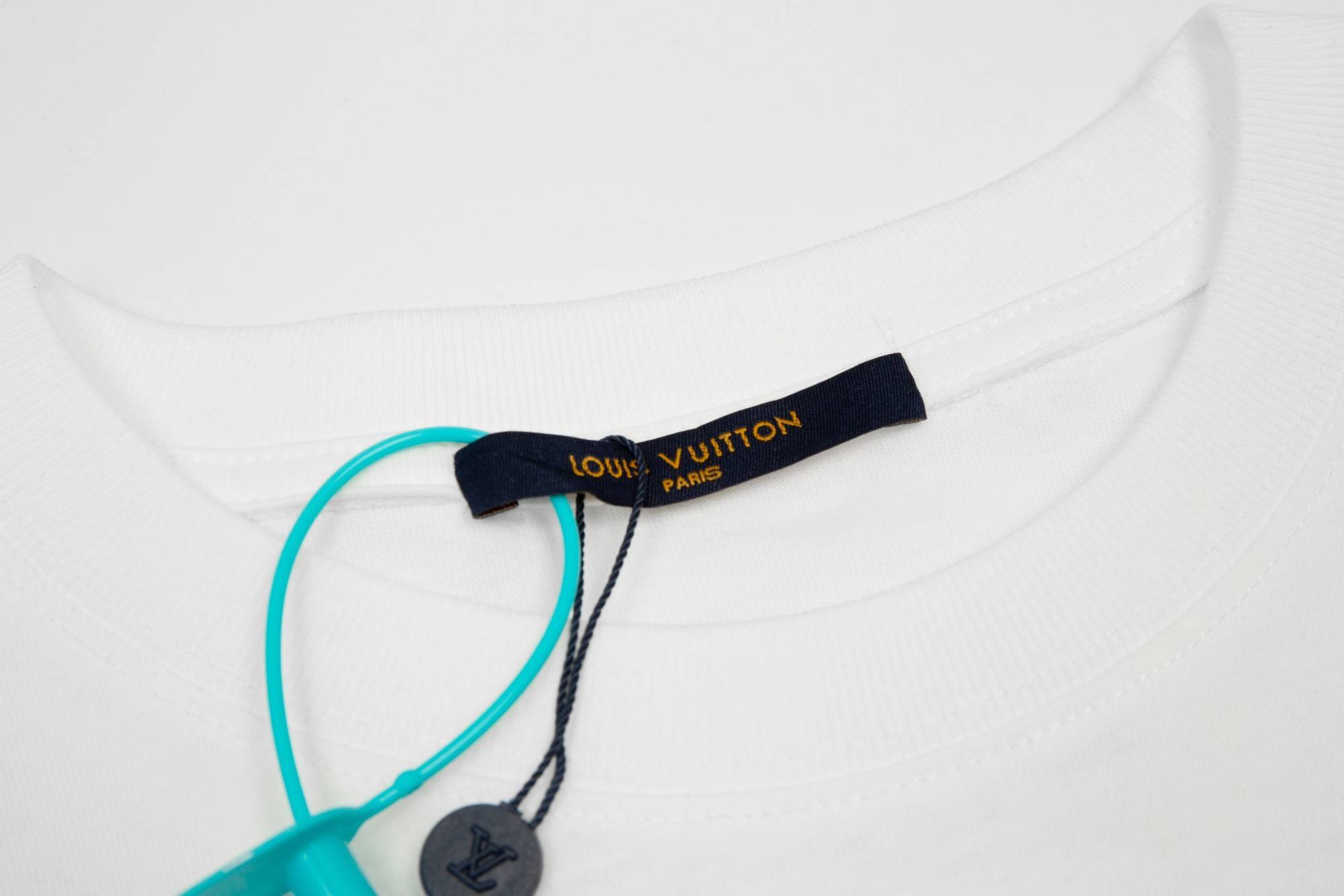 L0vis Vvtt0n 23ss magic wand foam T-shirt series