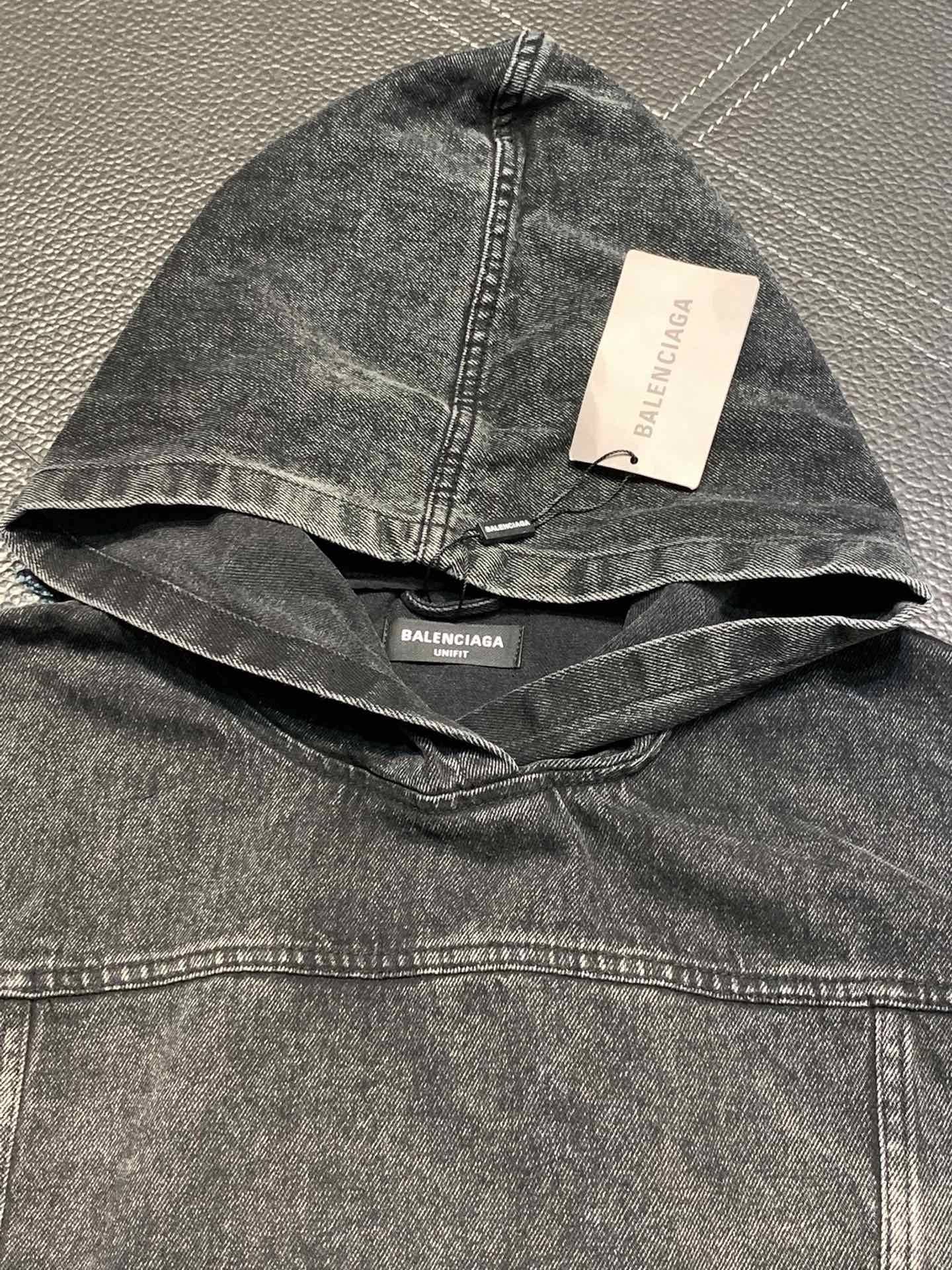 Ba1en*iaga  hooded stand collar jacket