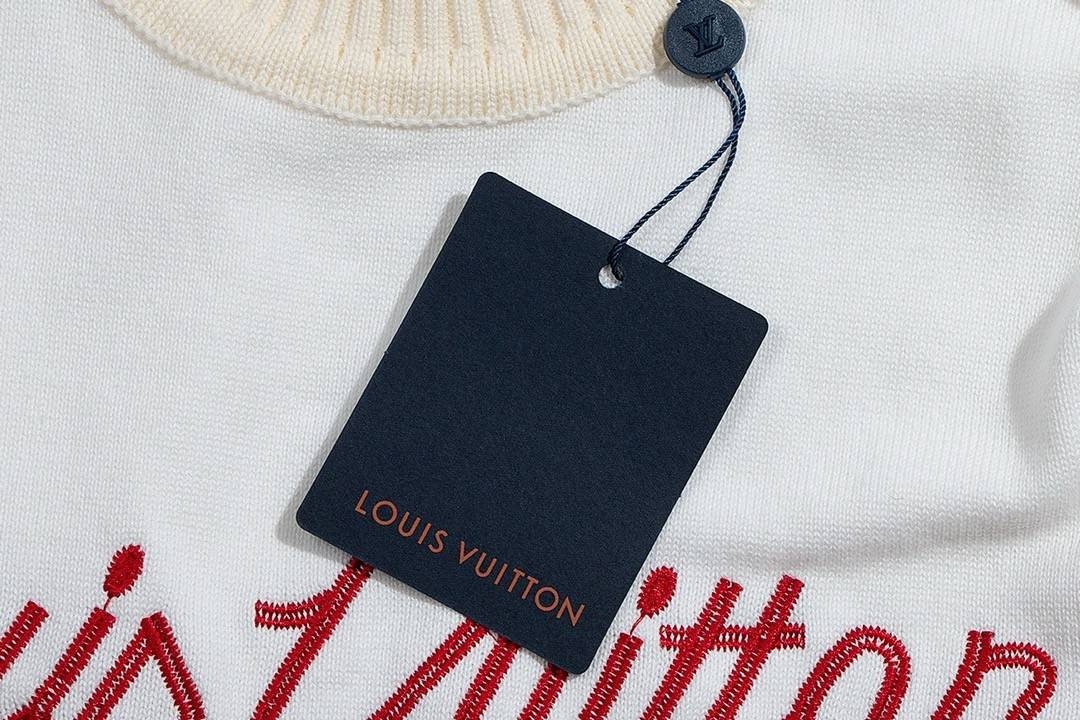 L0vis Vvtt0n clothes