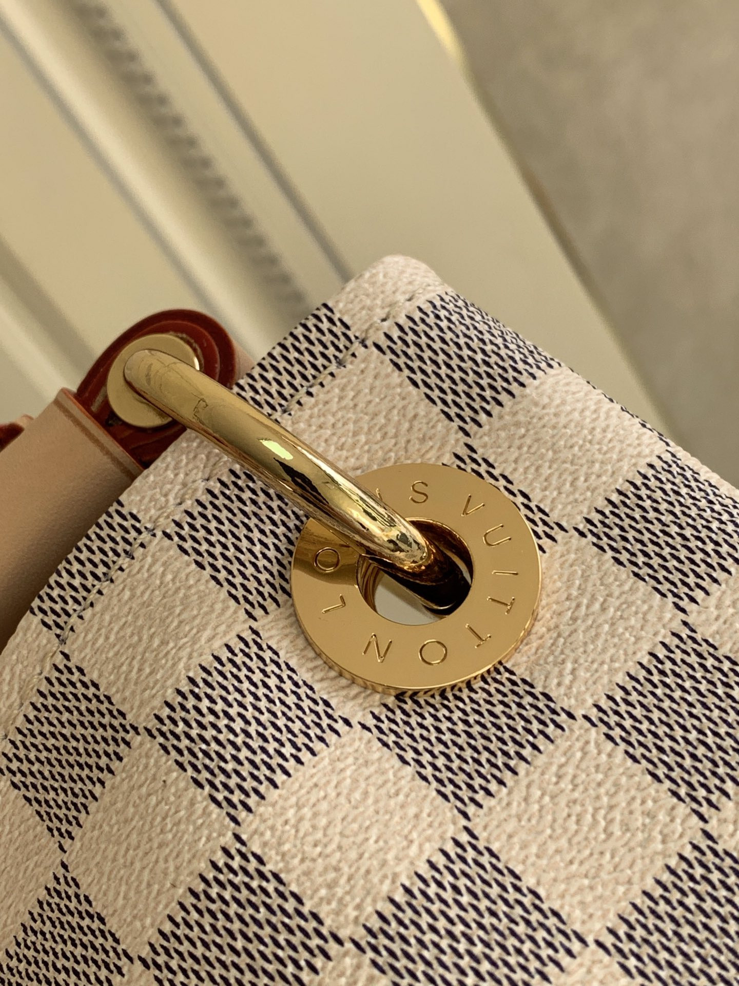 L0vis Vvtt0n Artsy Bag