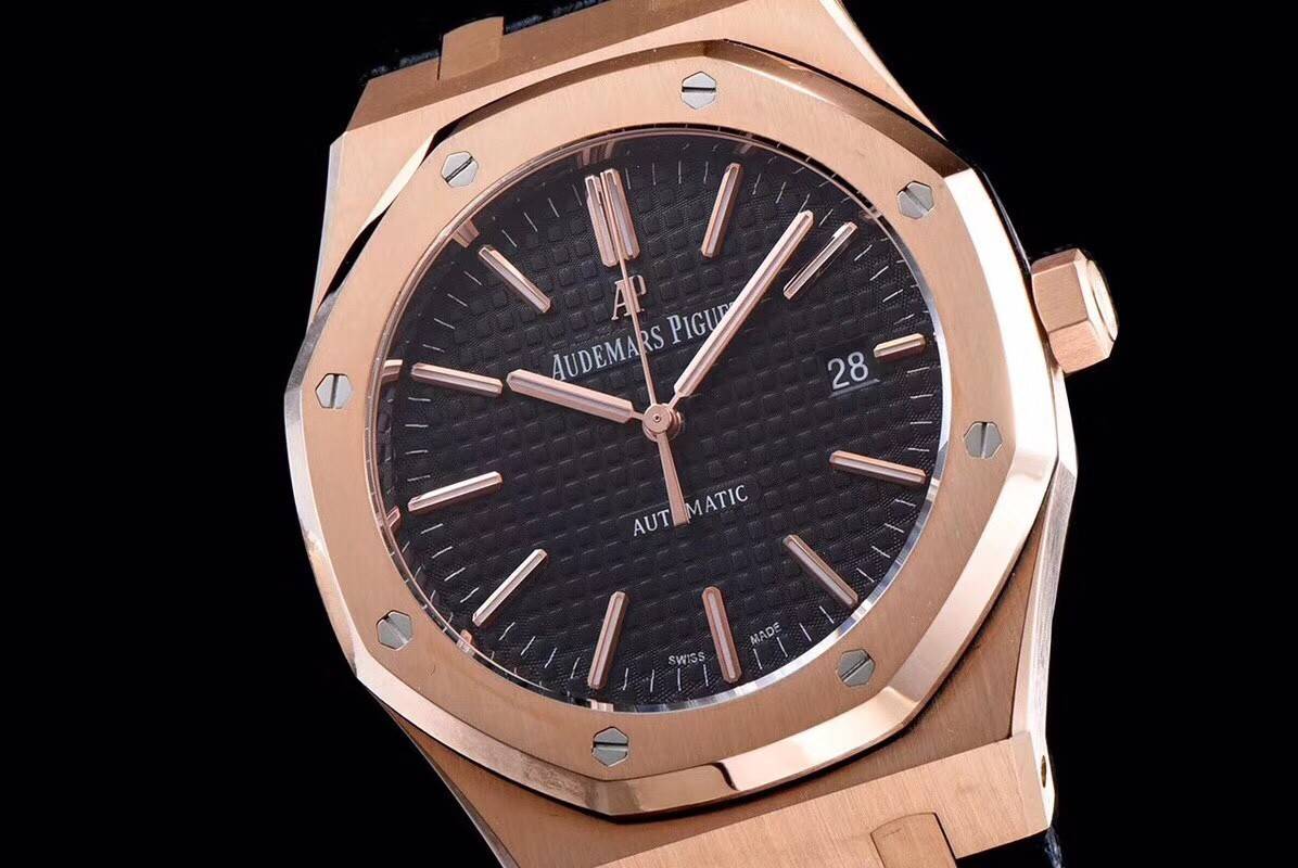 Audemars P1g*et Royal Oak 15400 Series Men
