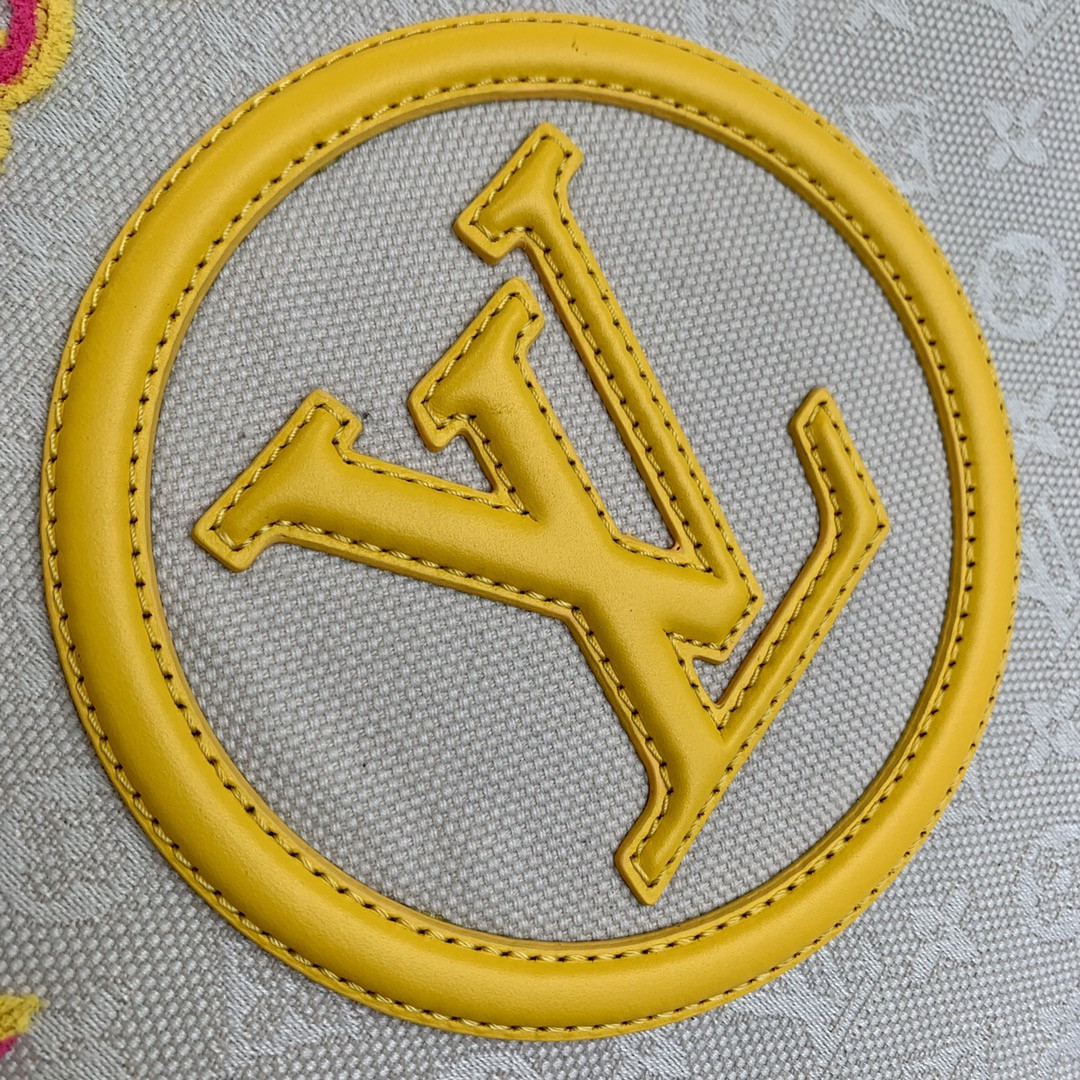 L0vis Vvtt0n Onthego Bag