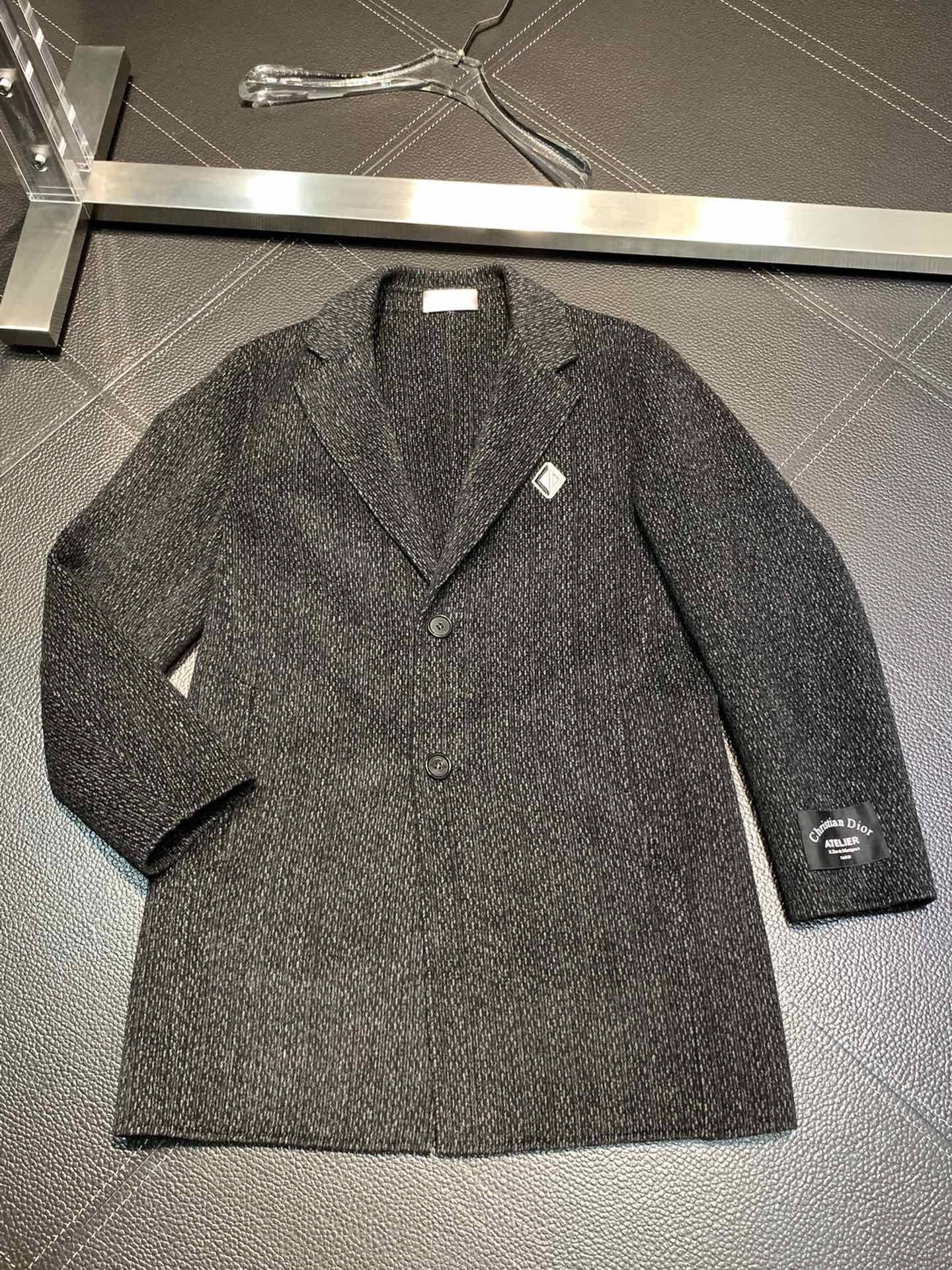 D10r men's lambswool coat