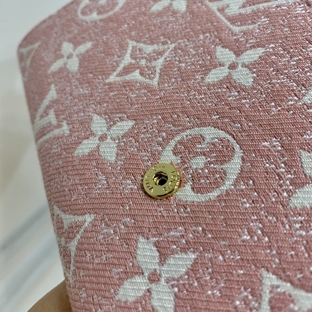 L0vis Vvtt0n Sarah Bag