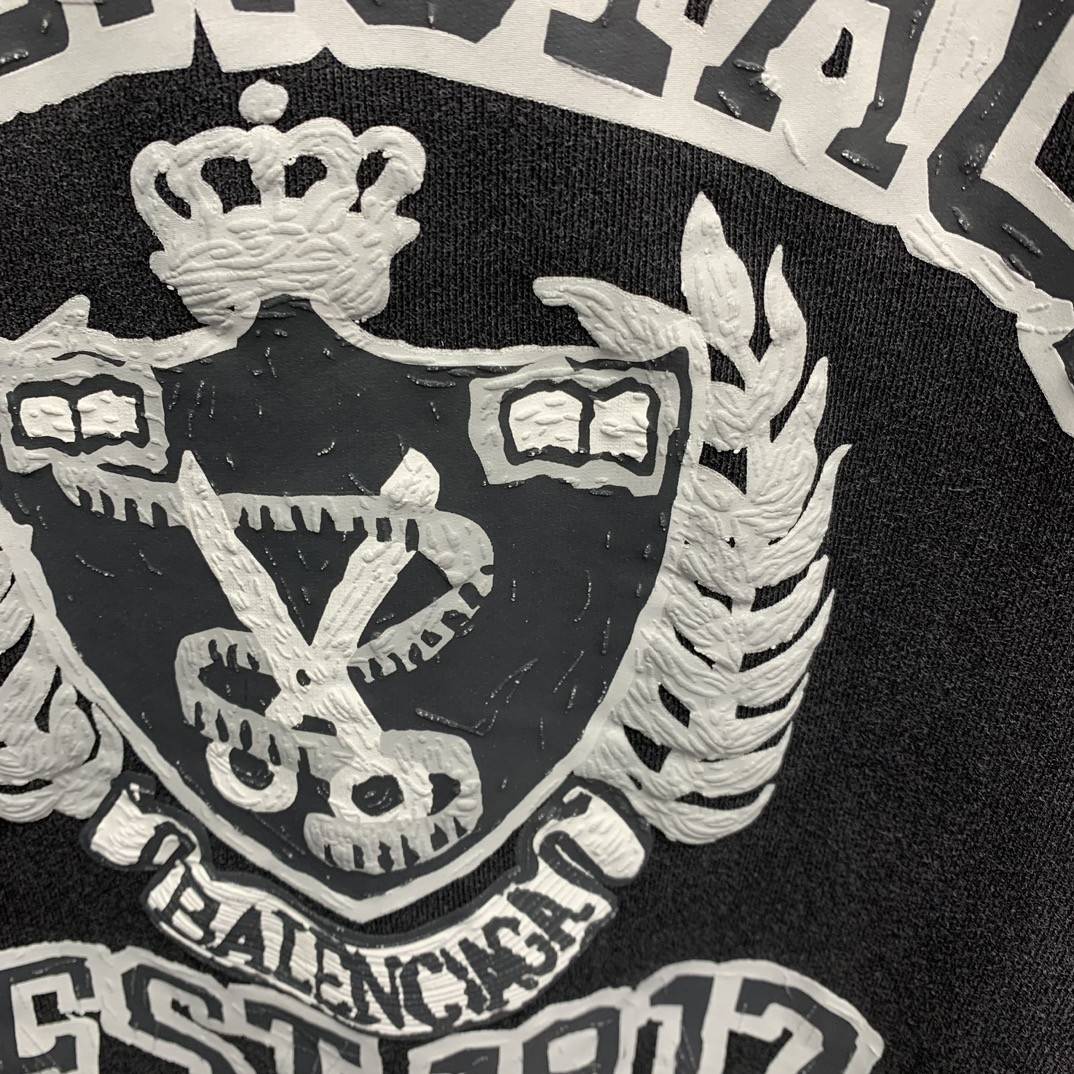 Ba1en*iaga Foam Scissors Hoodie