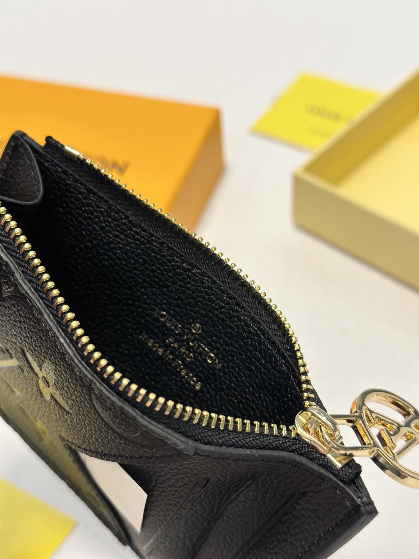 L*V RECTO VERSO MONOGRAM 13 x 9.5 x 2.5 cm