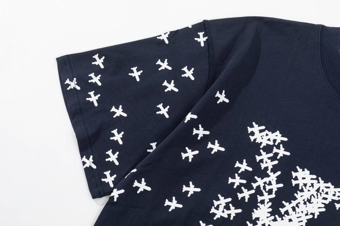 L0vis Vvtt0n 23ss small plane full print pattern gold classic T-shirt