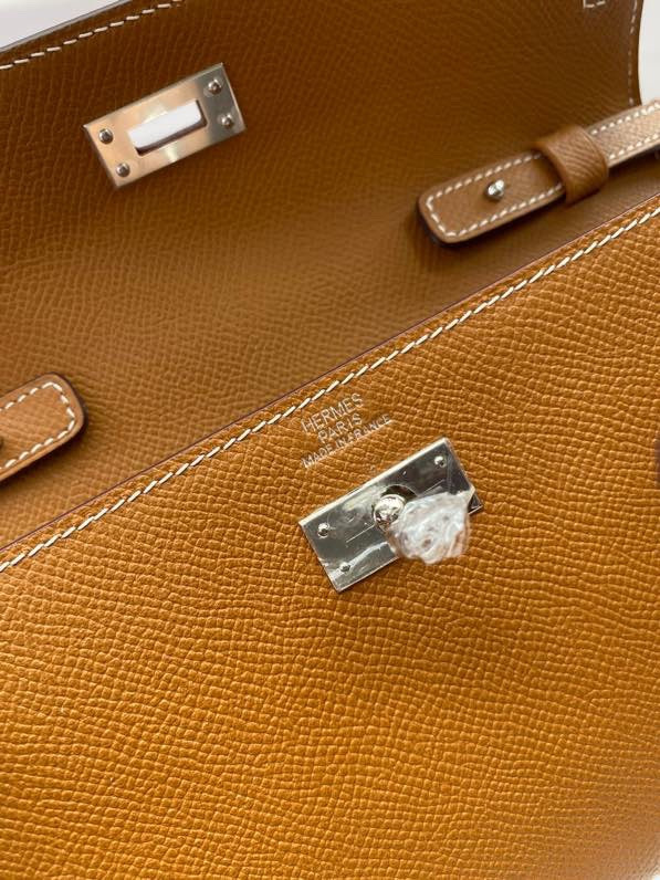 Kelly Classique To Go