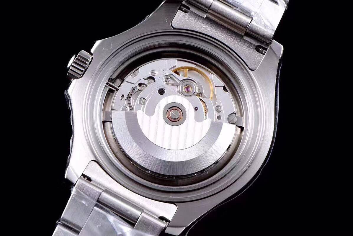 R01ex YM Yacht Series Men