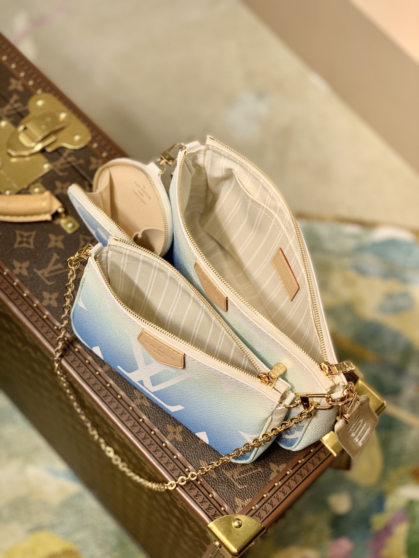 L0vis Vvtt0n Multi Pochette Accessories Bag