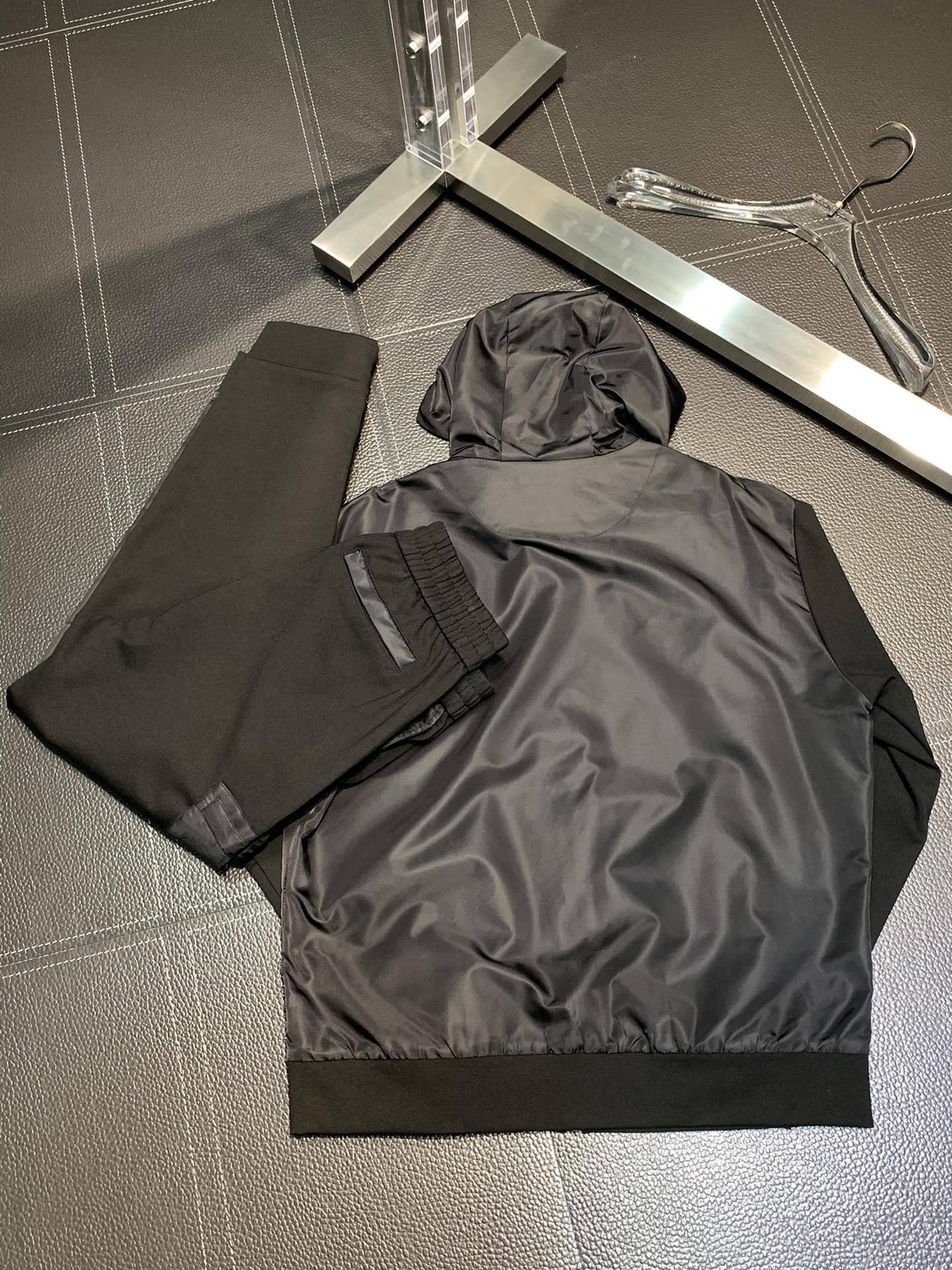 Pra*a jacket trouser suit