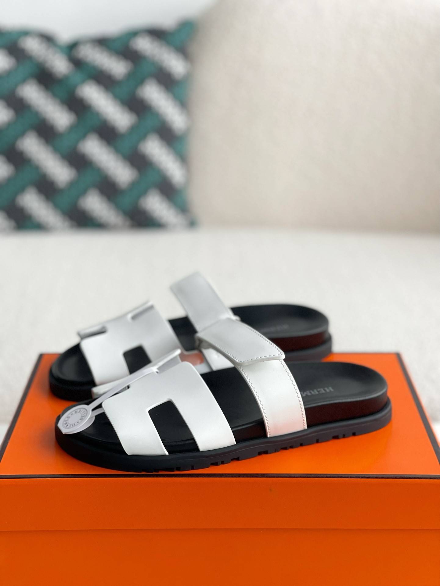 H**me5 zmir sandal