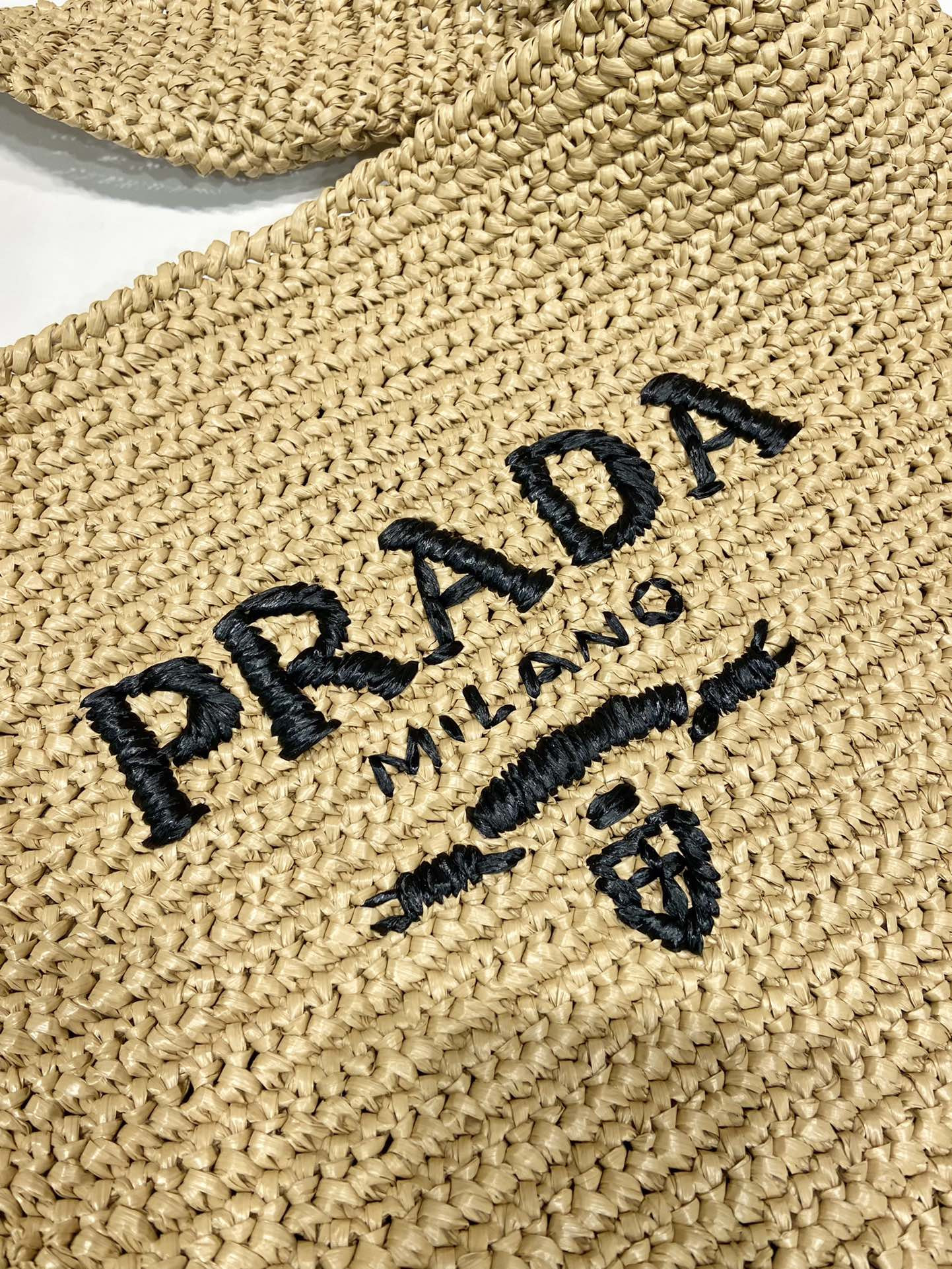 Pra*a Raffia Tote Bag