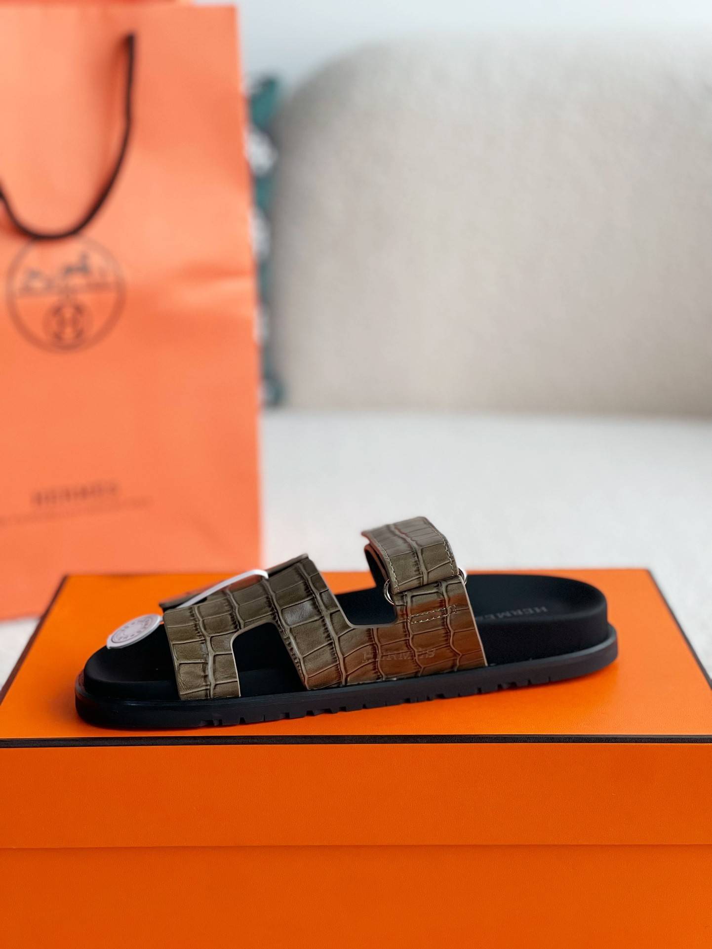 H**me5 zmir sandal